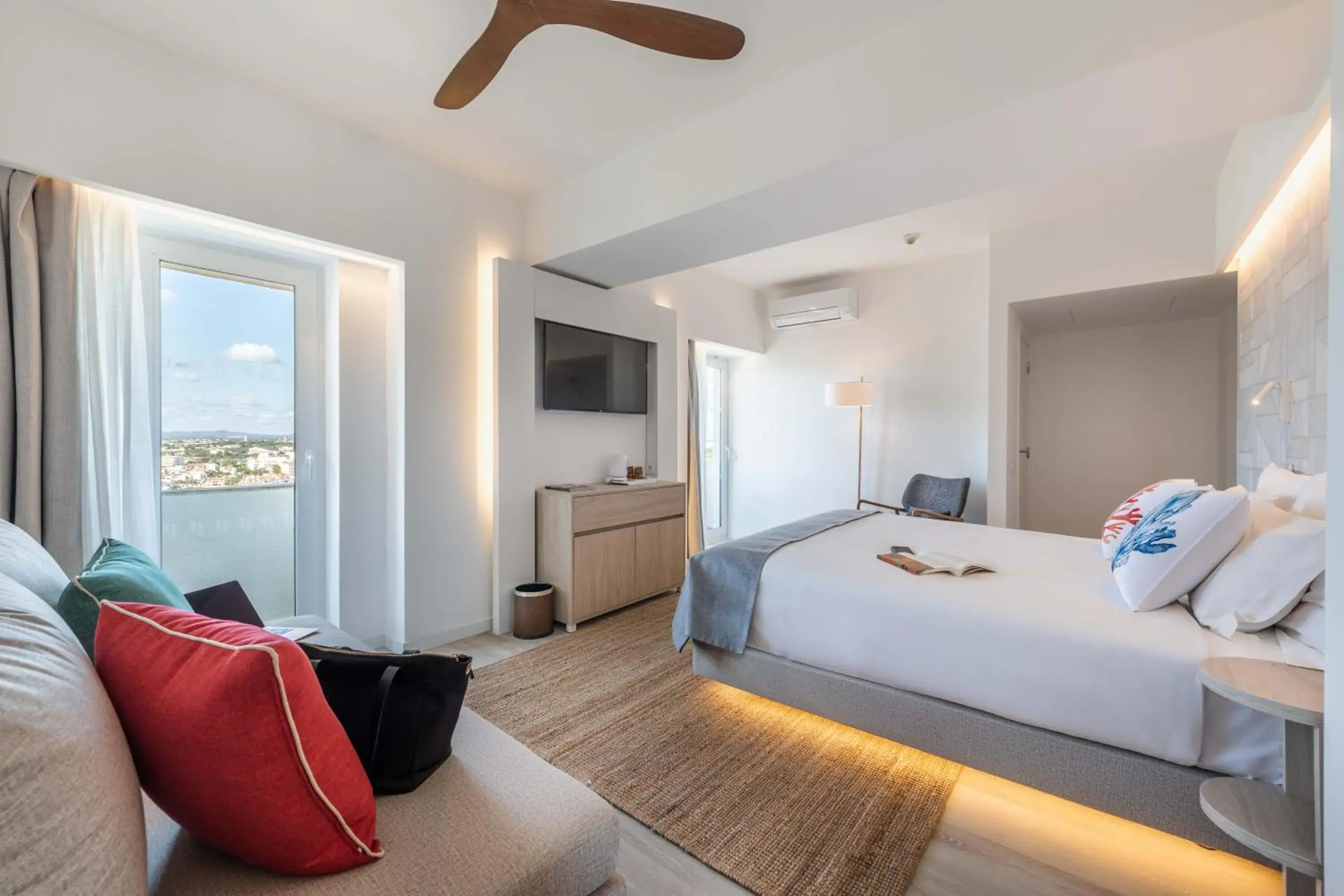 Bedroom in Pestana Delfim Beach & Golf Hotel