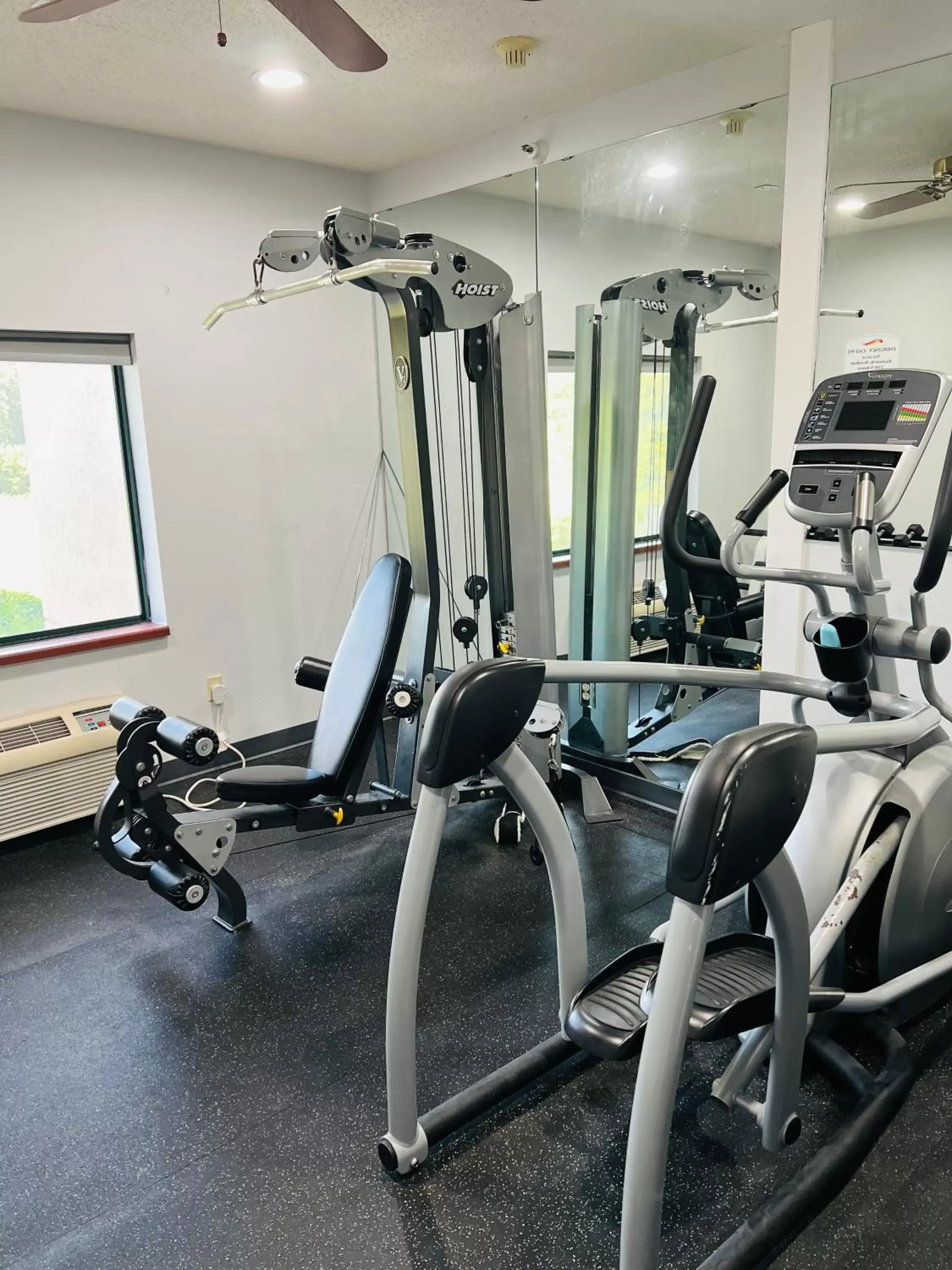 Fitness centre/facilities, Fitness Center/Facilities in Baymont by Wyndham La Crosse/Onalaska