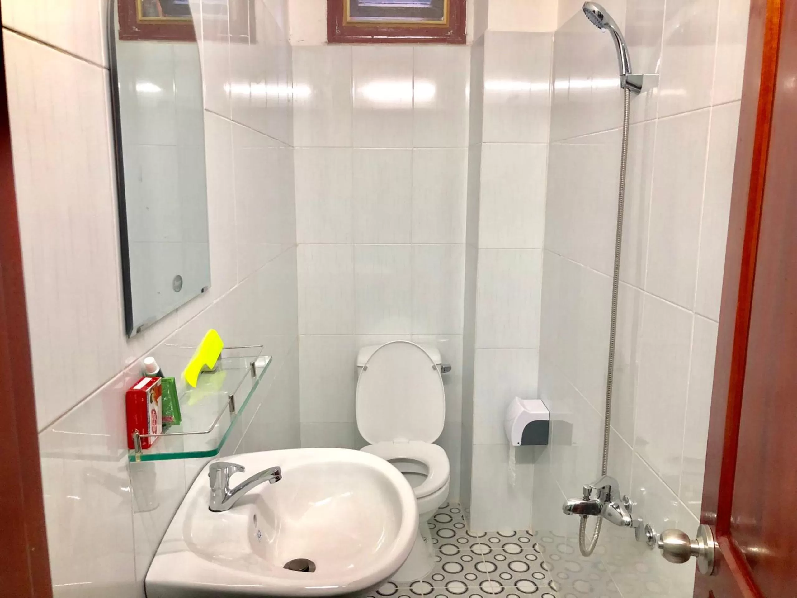 Bathroom in Tam An Homestay