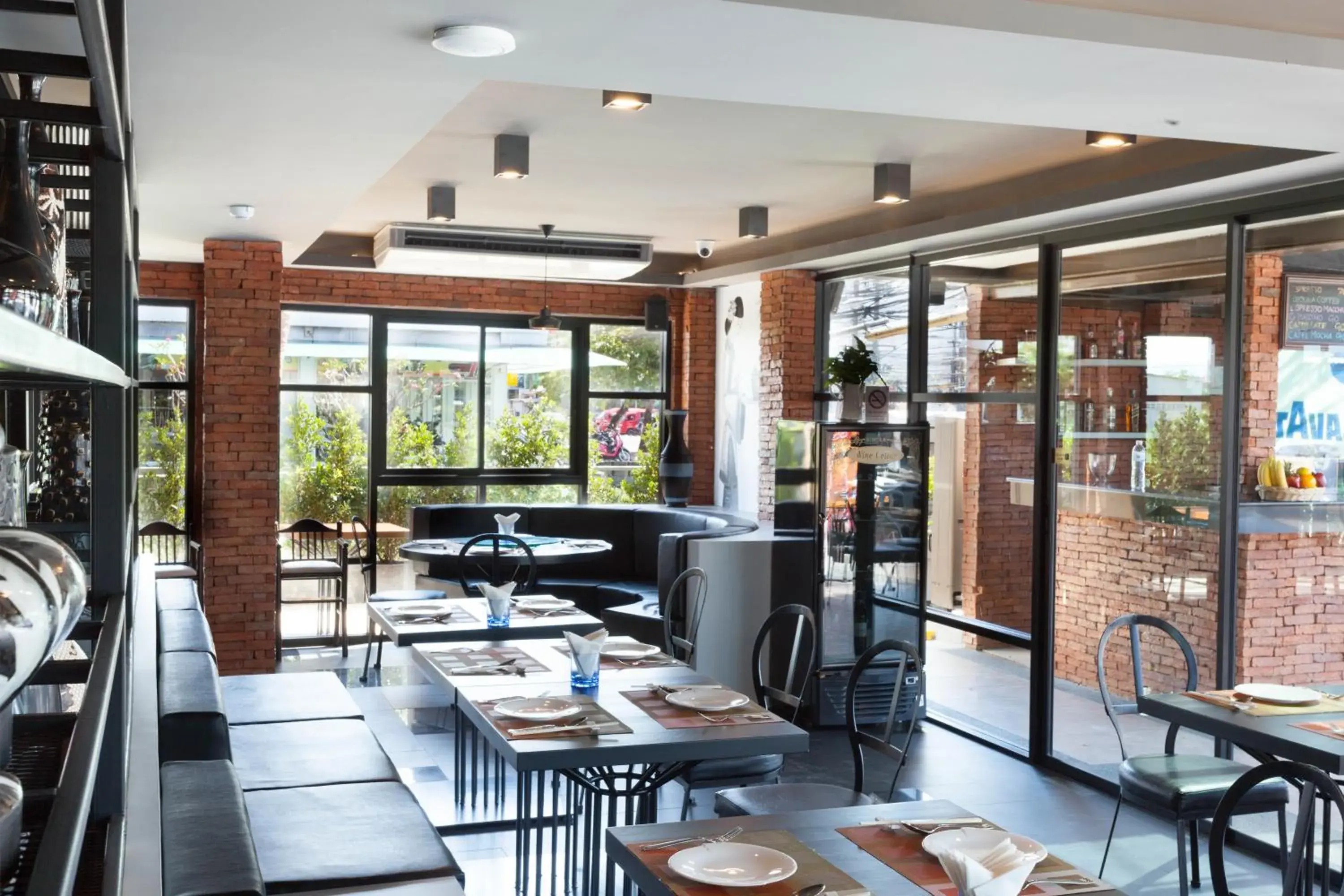 Restaurant/places to eat in Mazi Design Hotel by Kalima Restaurant/places to eat in Mazi Design Hotel by Kalima