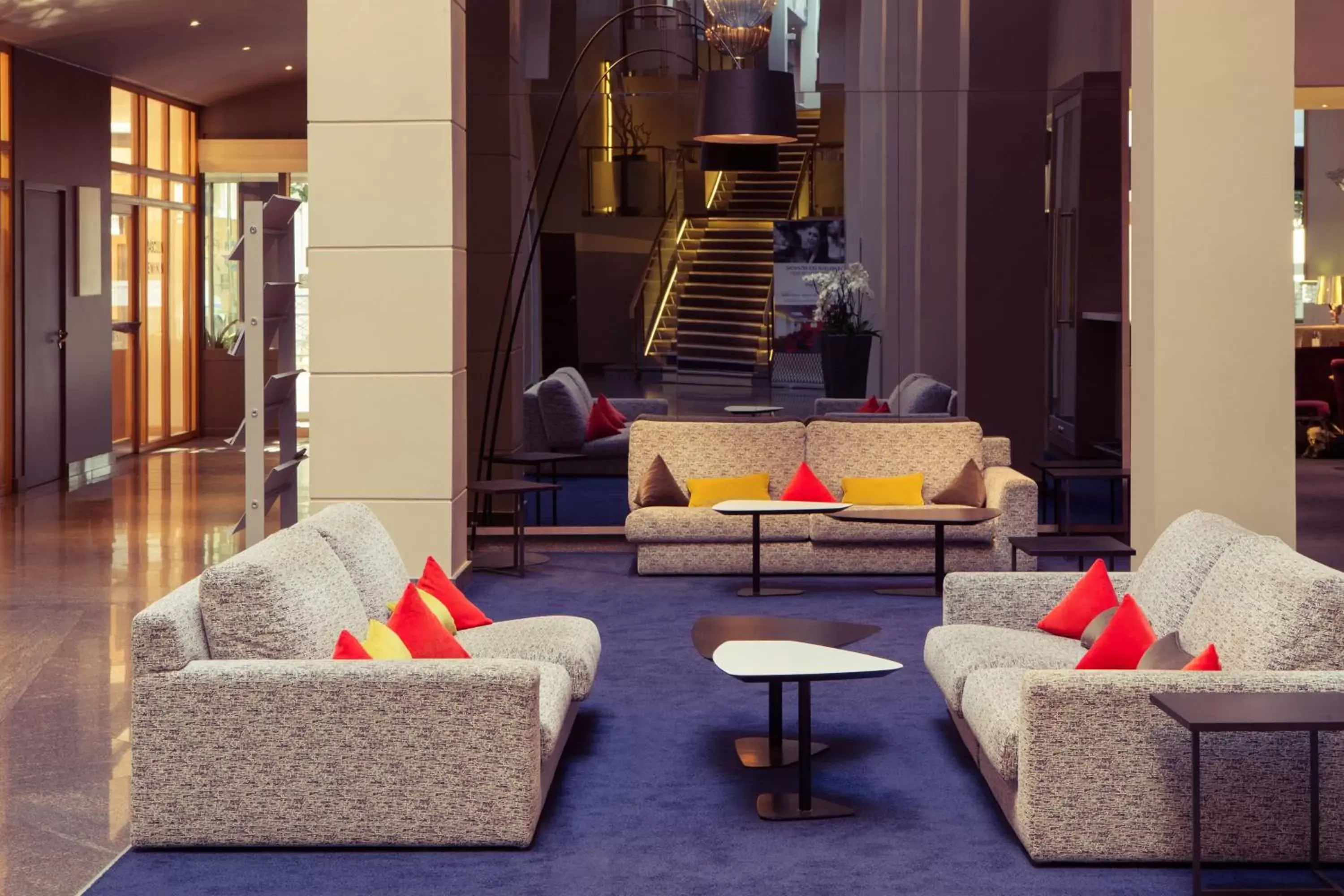 Lobby or reception, Seating Area in Mercure Nantes Centre Grand Hotel