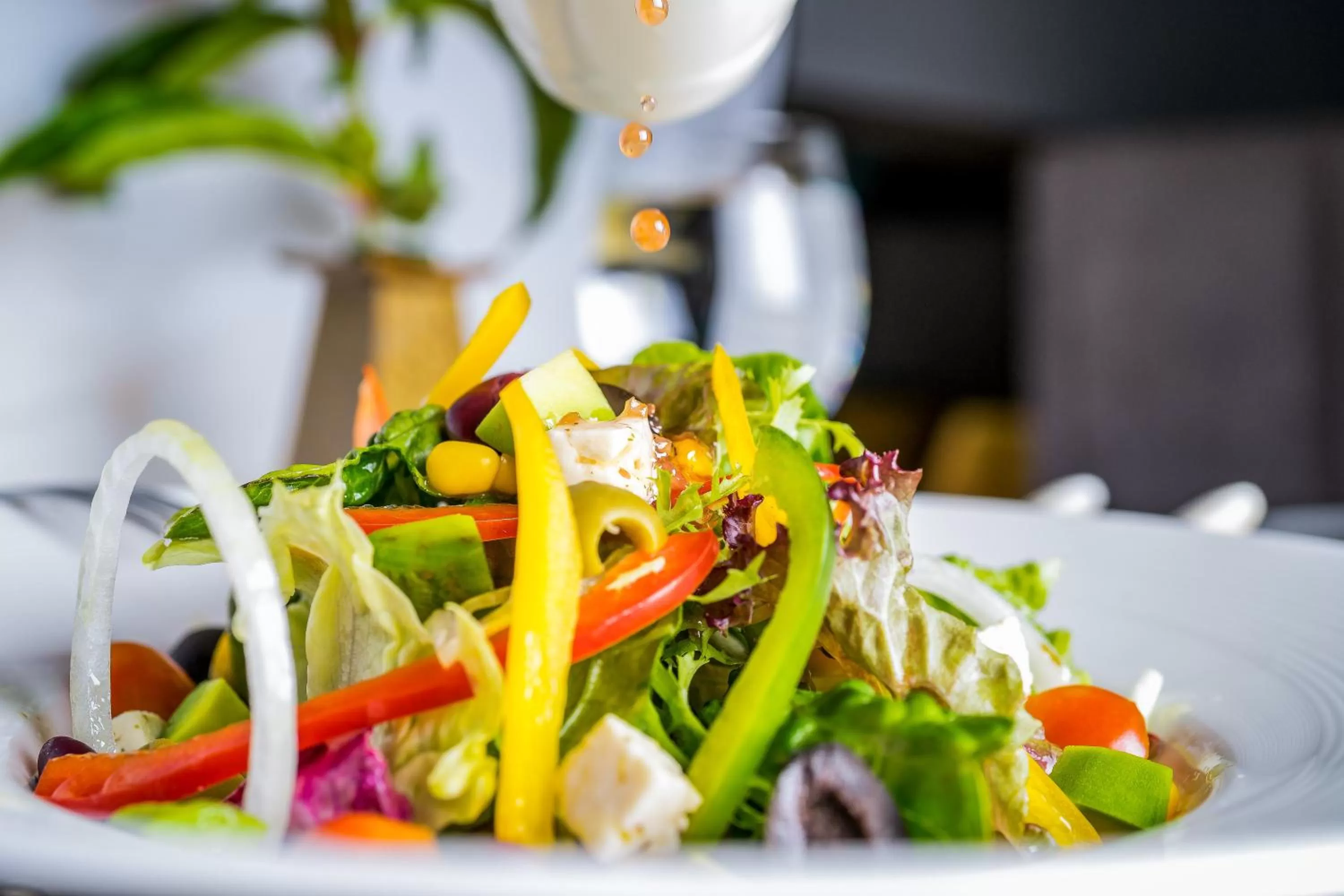 Meals in Metta Residence & Spa