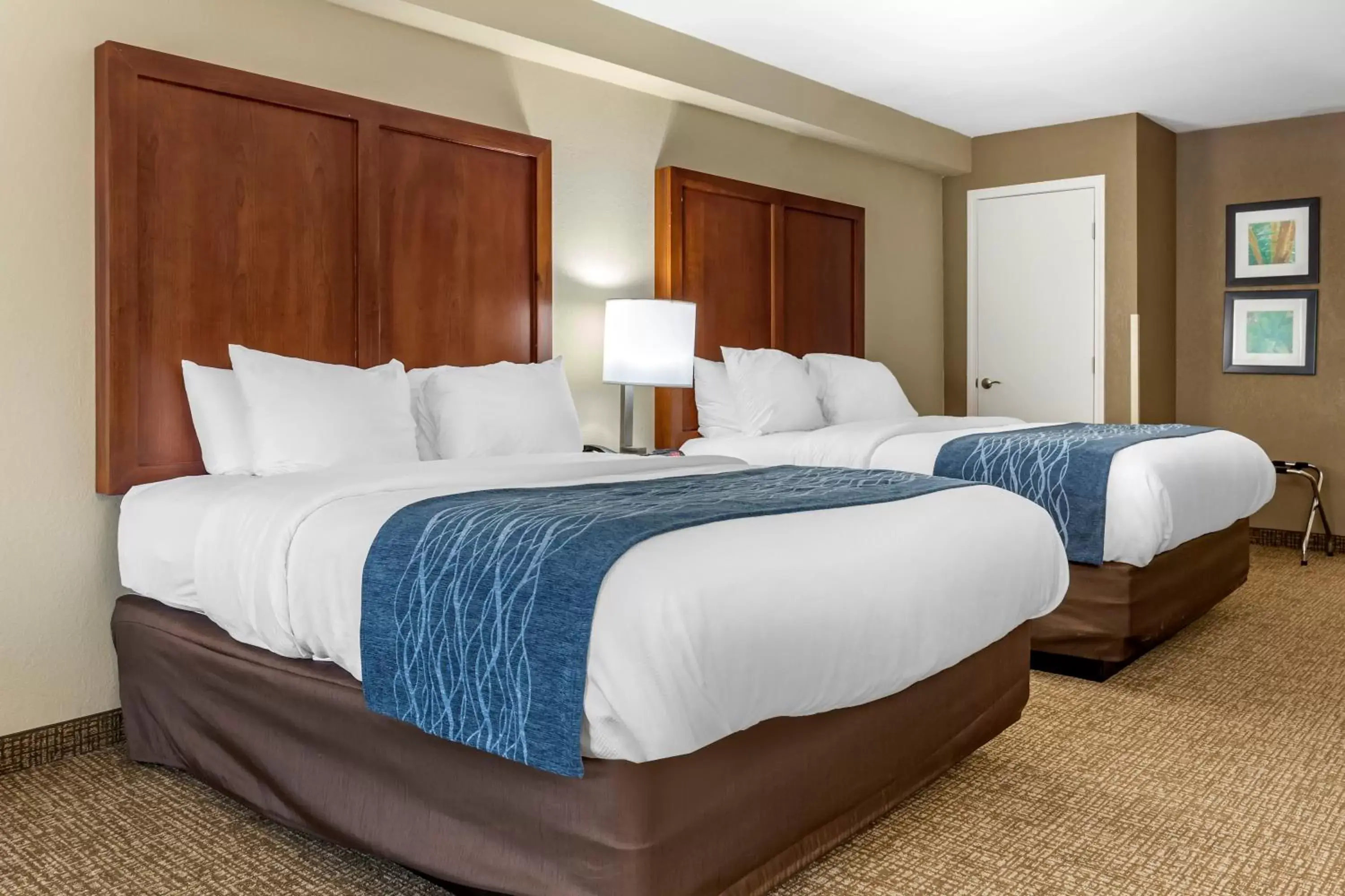 Bedroom, Bed in Comfort Inn & Suites Spring Lake - Fayetteville Near Fort Liberty