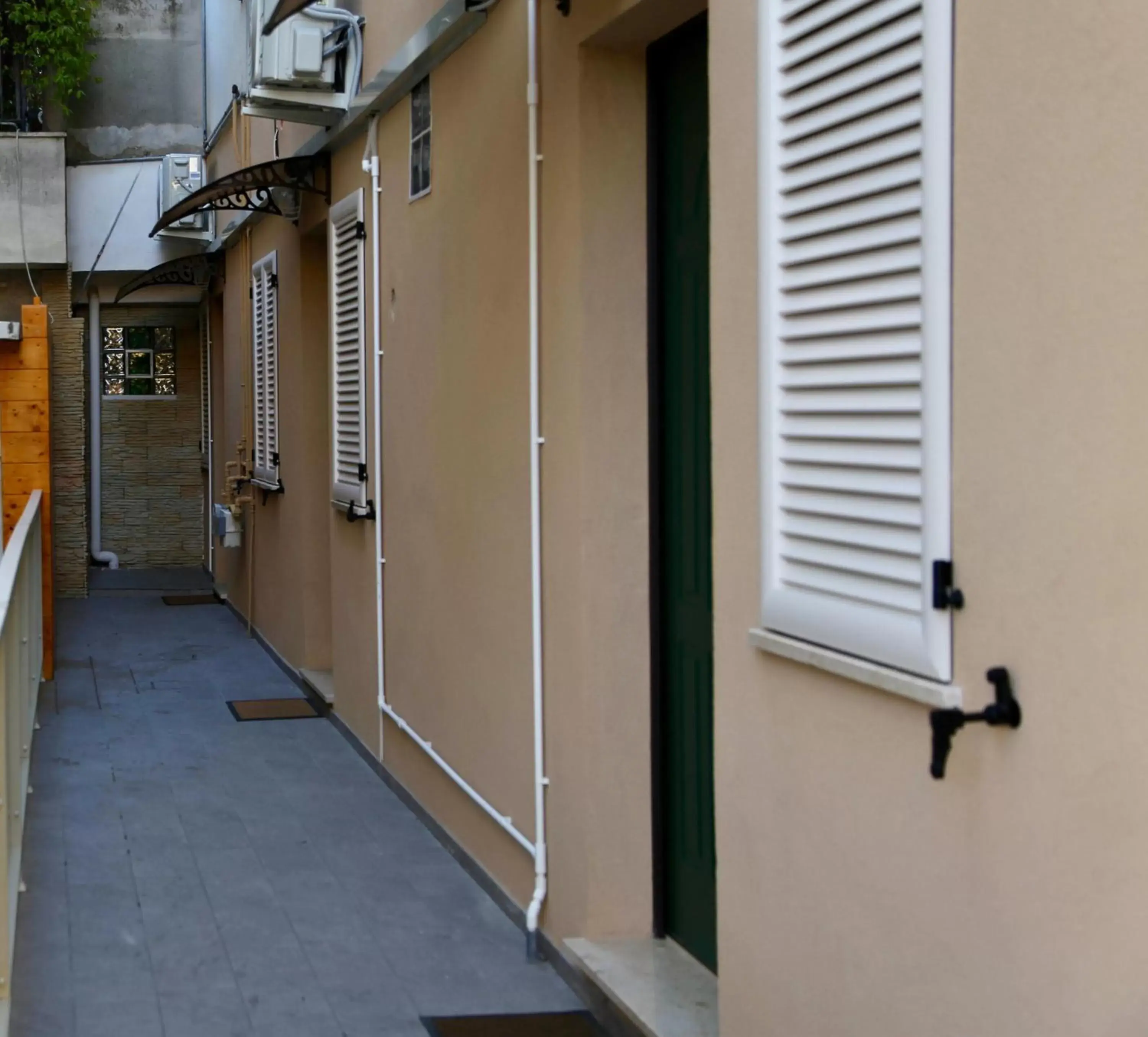 Facade/entrance in La casa di nonno Giulio