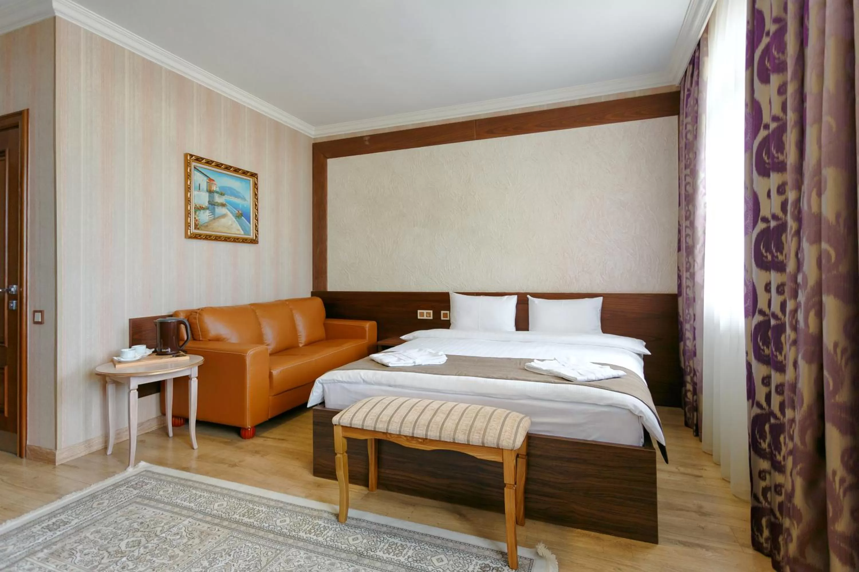 Deluxe Double Room in Sacvoyage Hotel