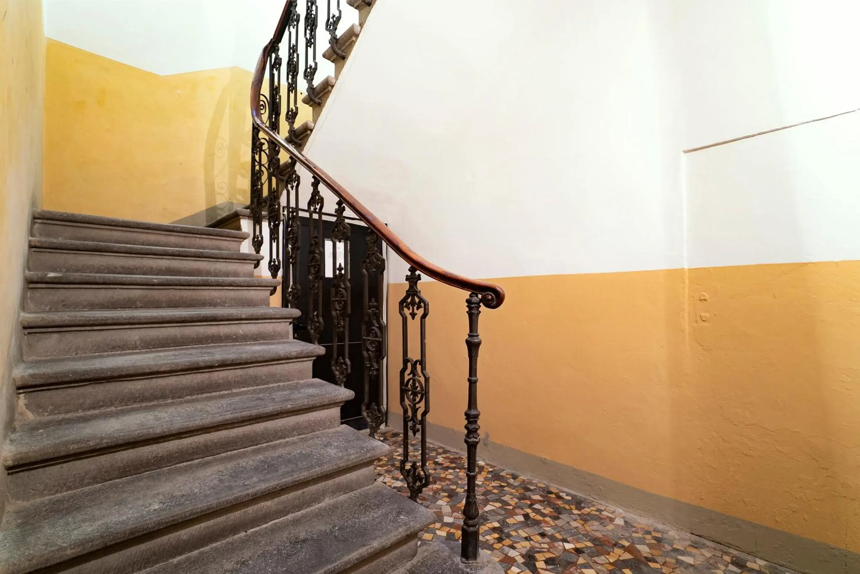 Facade/entrance in Artemide Guest House