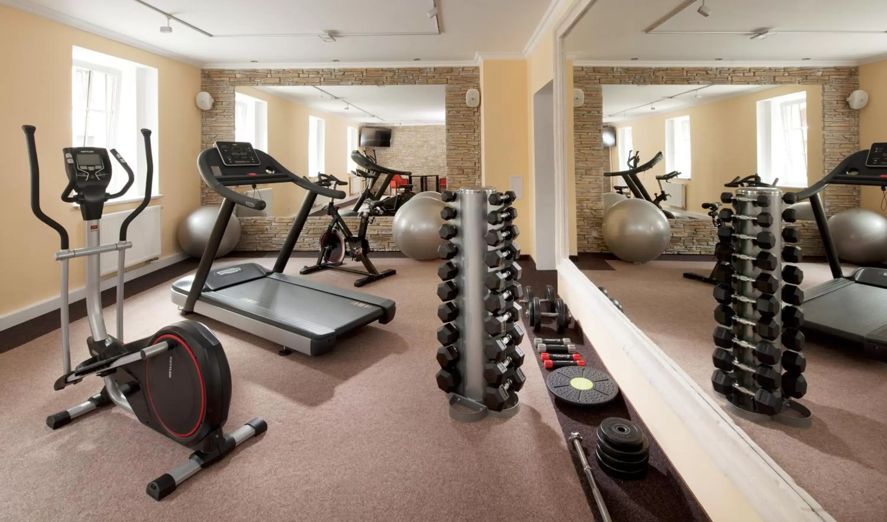 Fitness centre/facilities, Fitness Center/Facilities in Chateau Monty Spa Resort