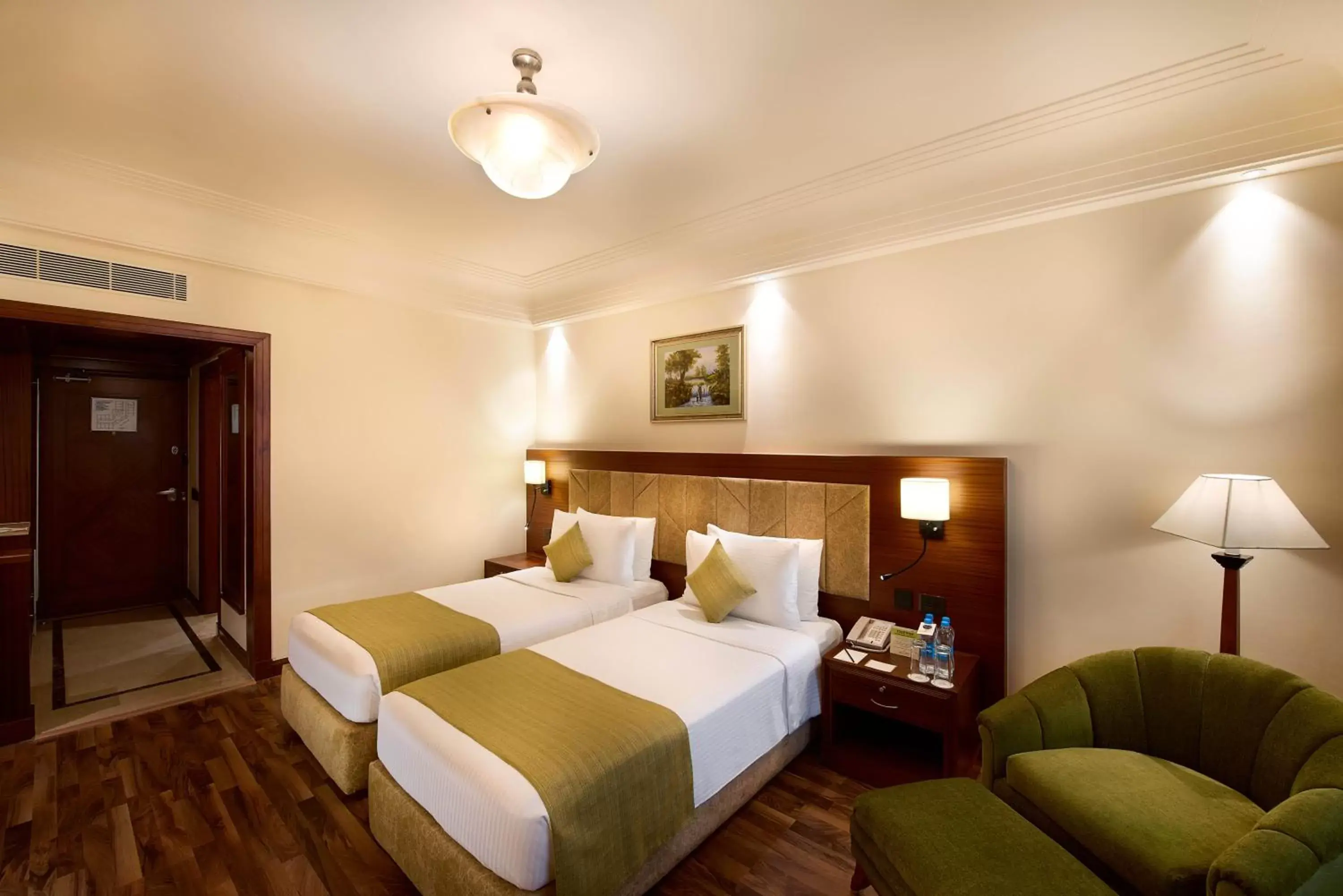 Accord Aristocracy Twin Room With 15% Off on Spa Services - single occupancy in The Accord Metropolitan Accord Aristocracy Twin Room With 15% Off on Spa Services - single occupancy in The Accord Metropolitan