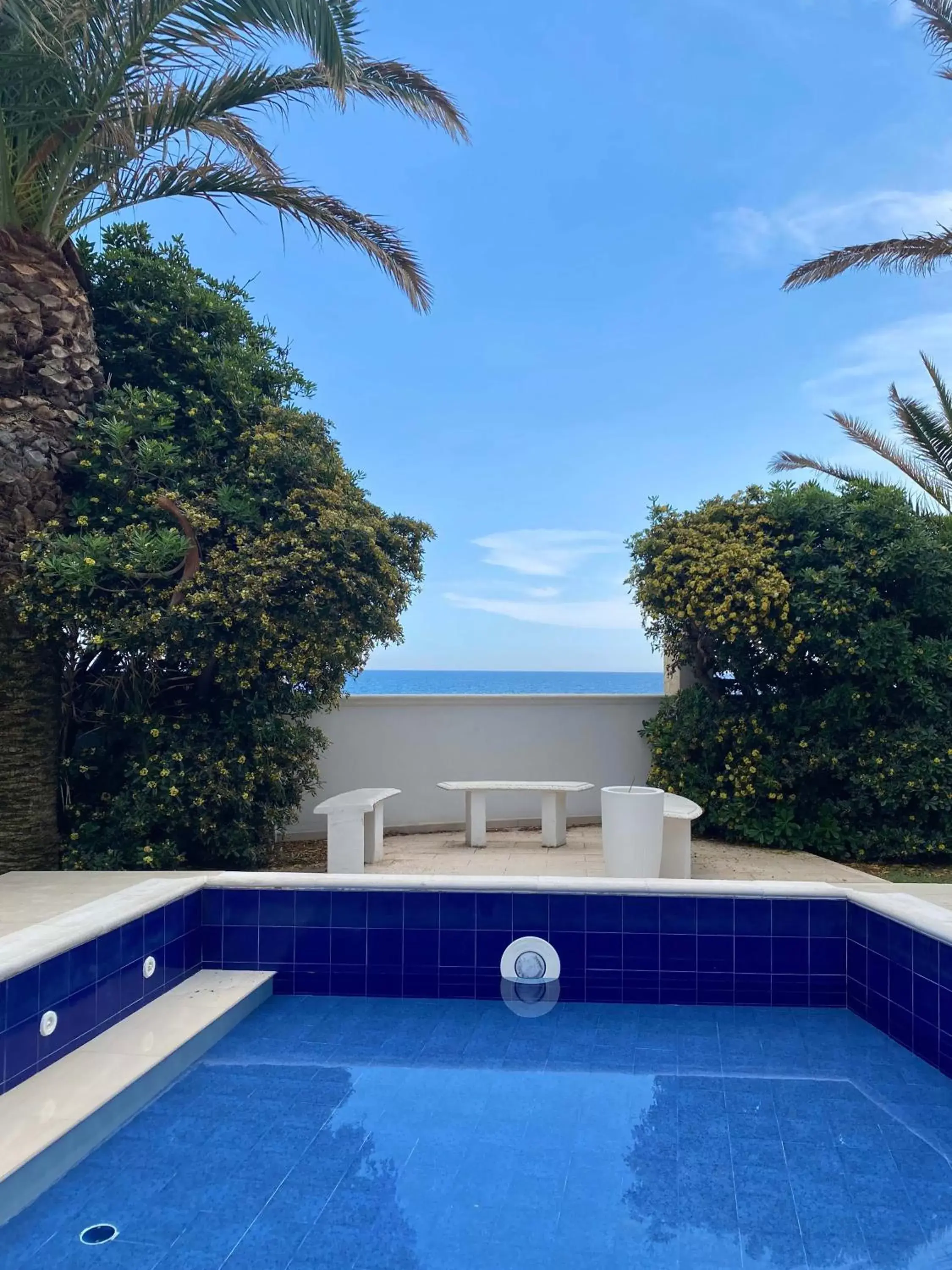 Swimming Pool in BlueBay Residence Resort