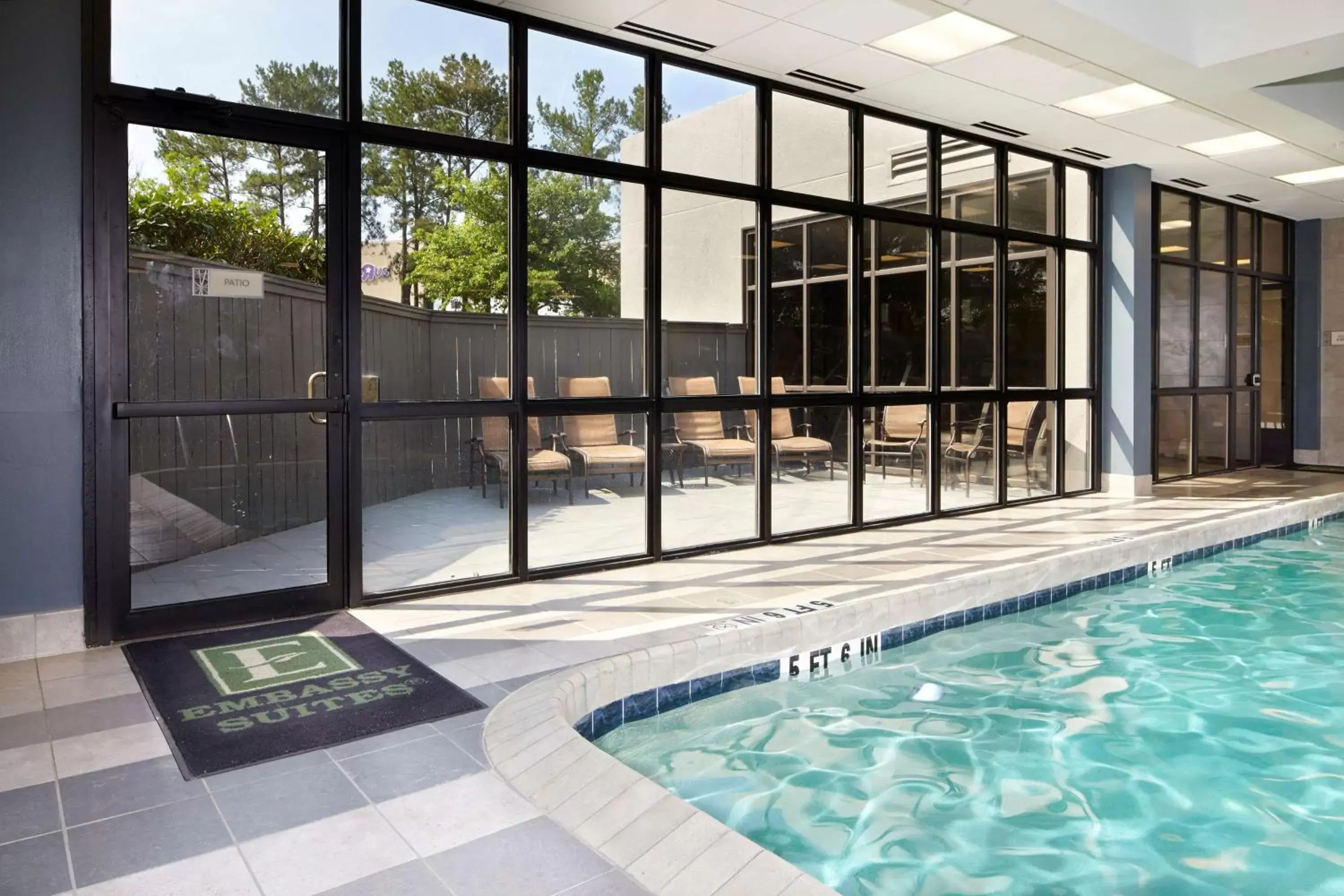 Swimming Pool in Embassy Suites by Hilton Atlanta Galleria