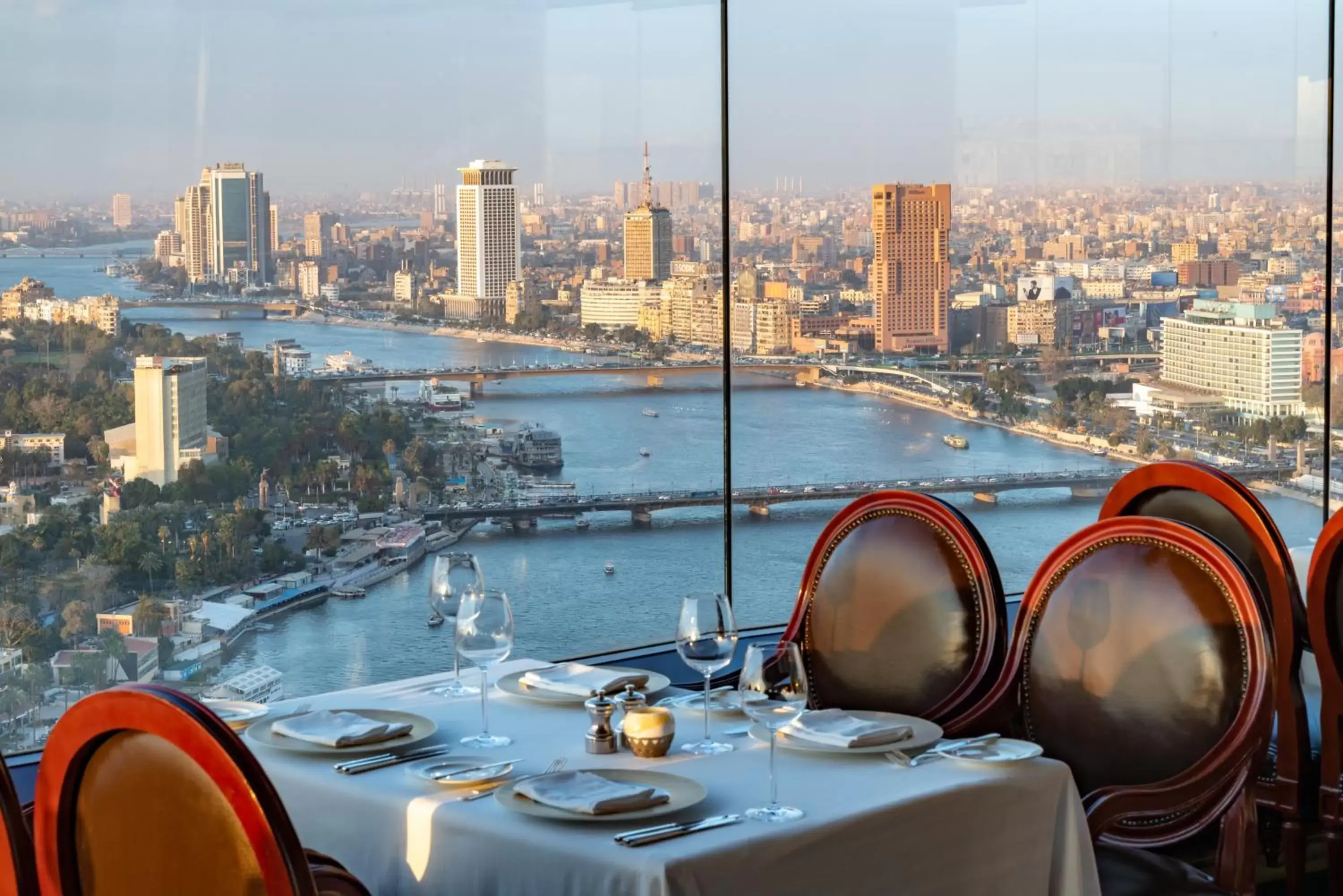 Restaurant/places to eat in Hilton Cairo Grand Nile Restaurant/places to eat in Hilton Cairo Grand Nile