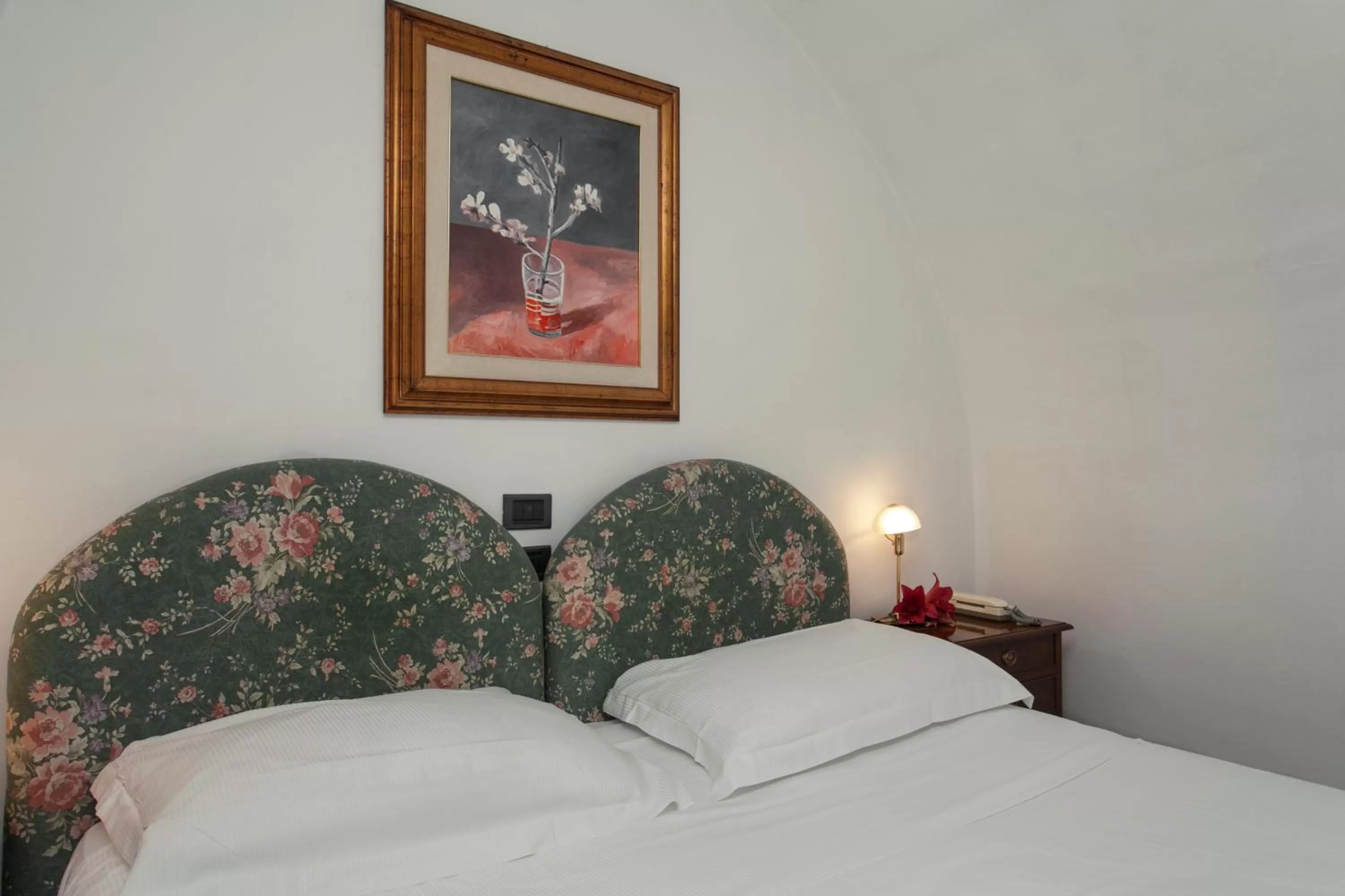 Bed in Zodiacus Residence