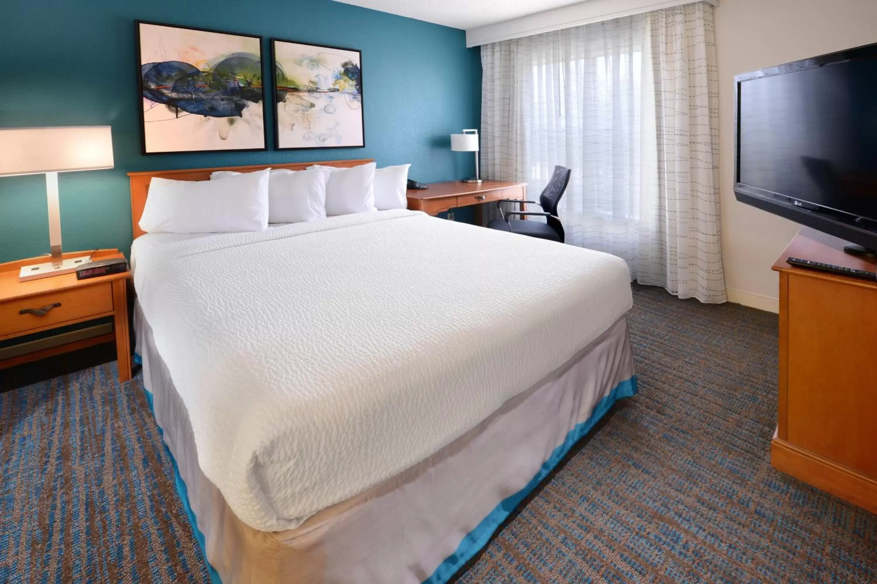 Bedroom, Bed in Residence Inn by Marriott Dallas Plano/Legacy