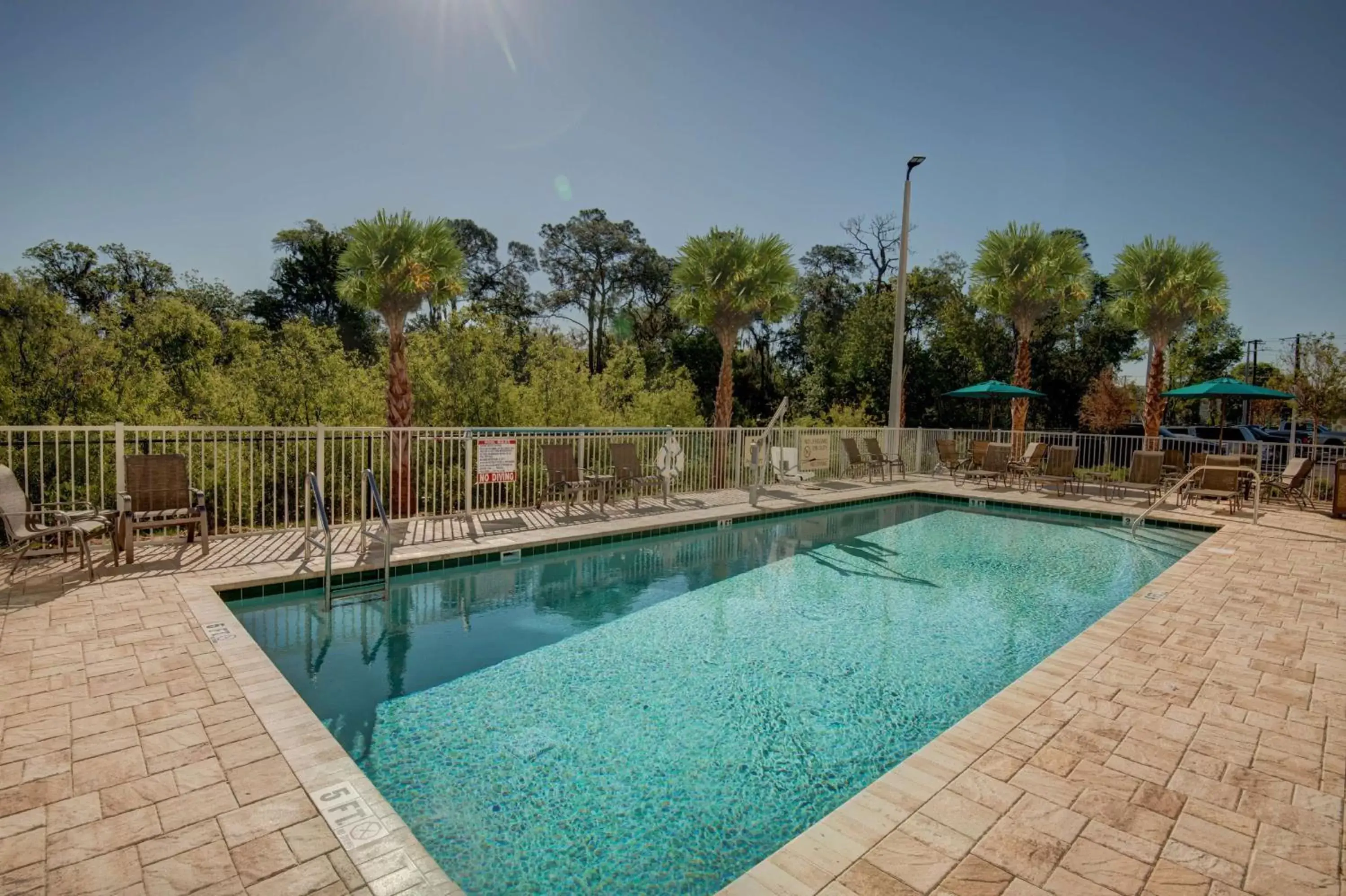 Pool view, Swimming Pool in Hampton Inn Plant City