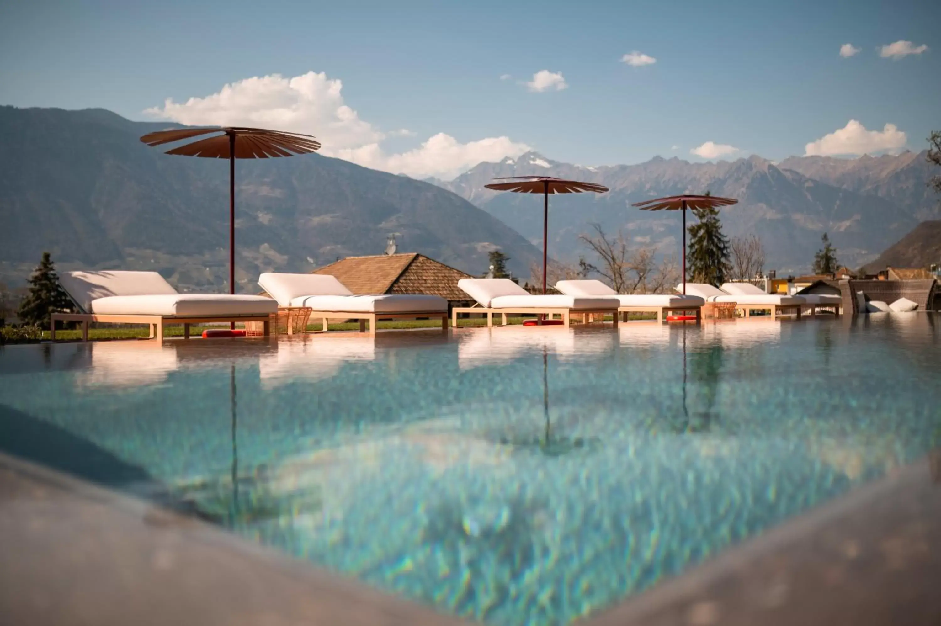 Swimming Pool in Hotel Muchele