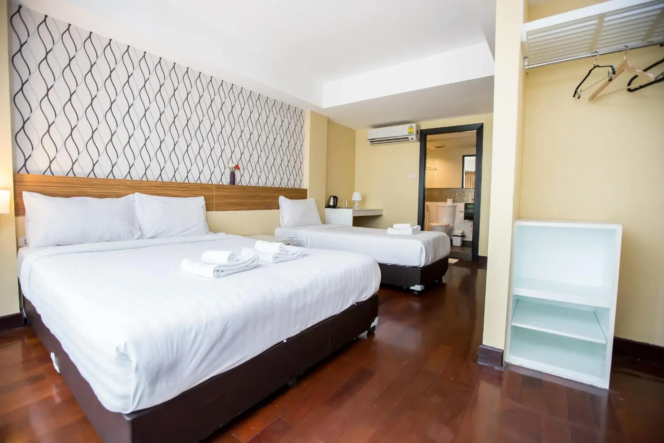 Bed in Snooze Hotel Thonglor Bangkok