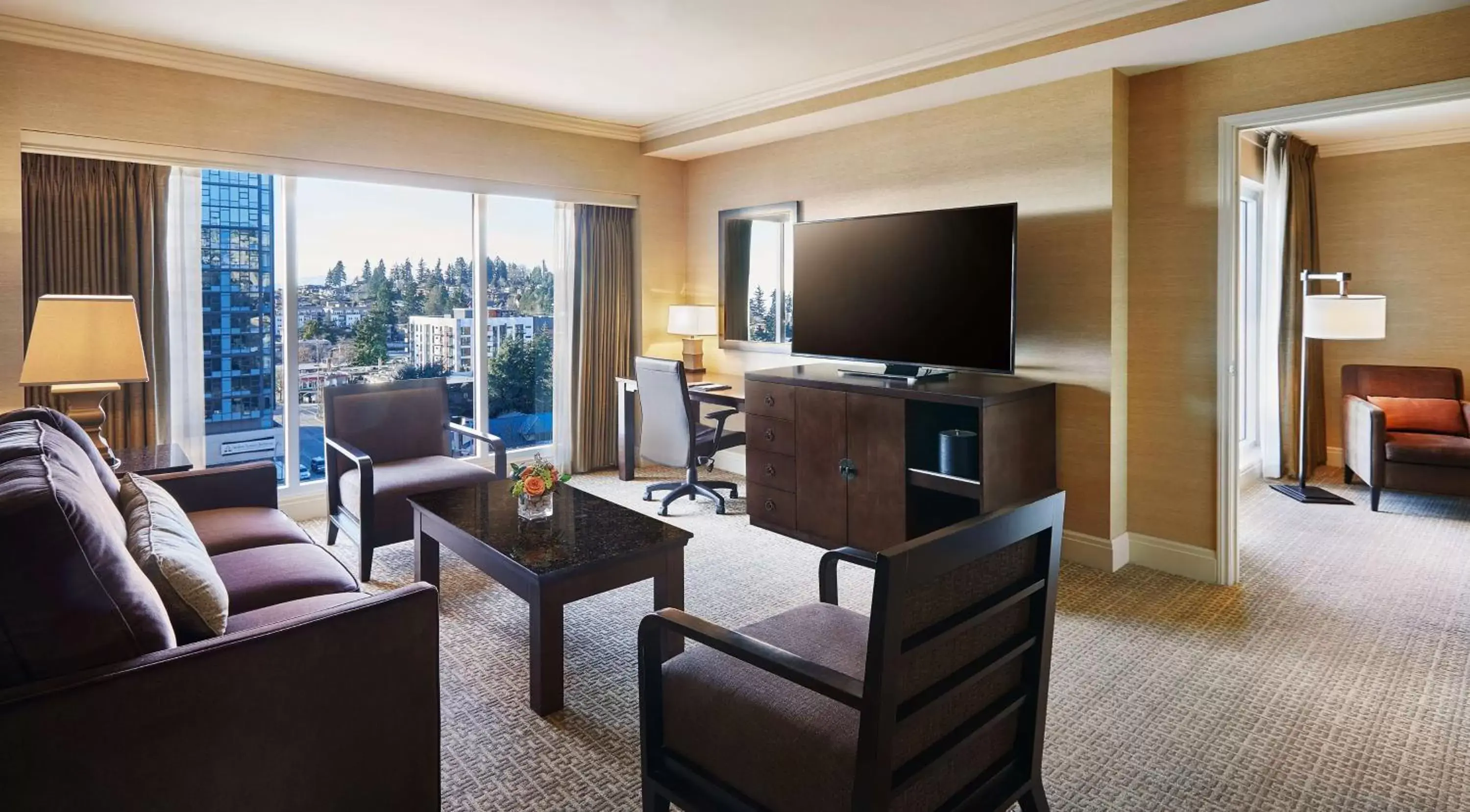 Photo of the whole room, Seating Area in Hyatt Regency Bellevue