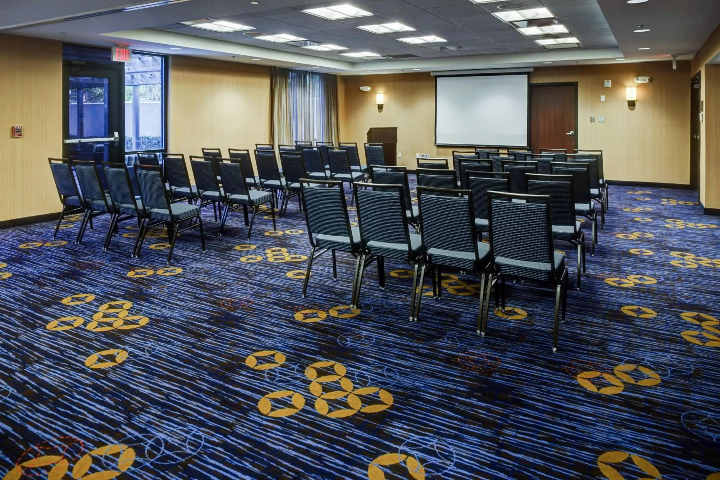 Meeting/conference room in Courtyard Atlanta Airport West