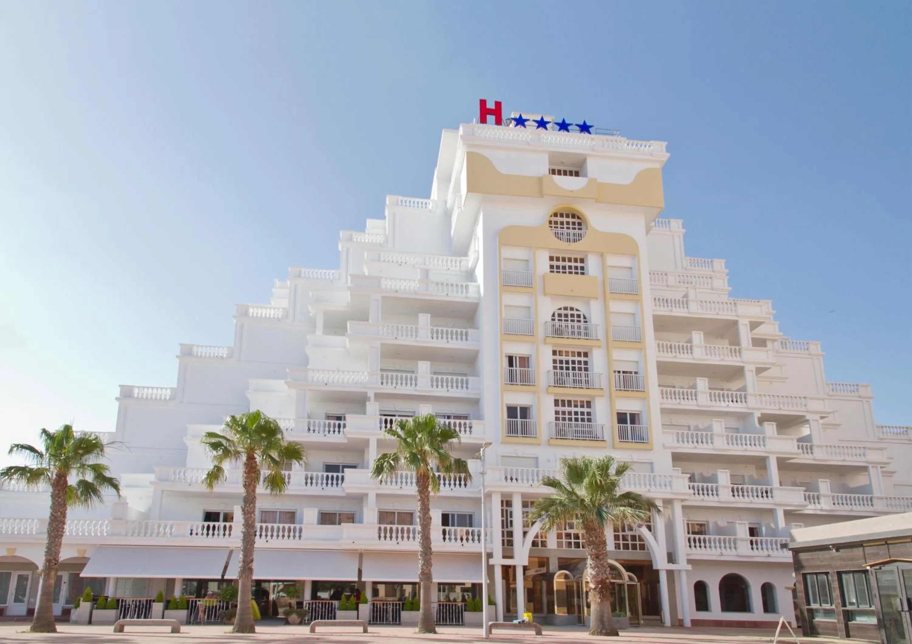 Facade/entrance in Hotel Los Delfines