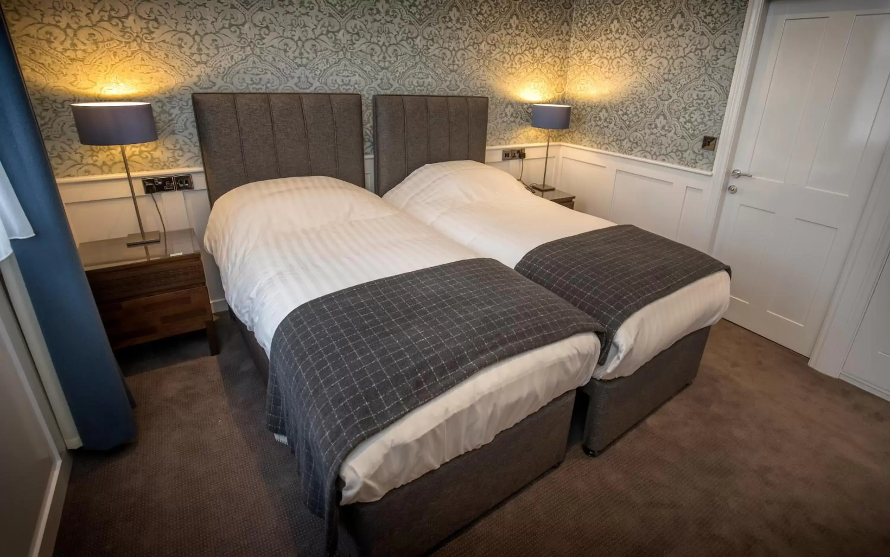 Bed in Dunoon Hotel