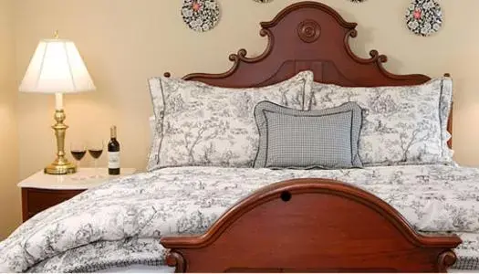 Bed in Lambertville House Bed in Lambertville House