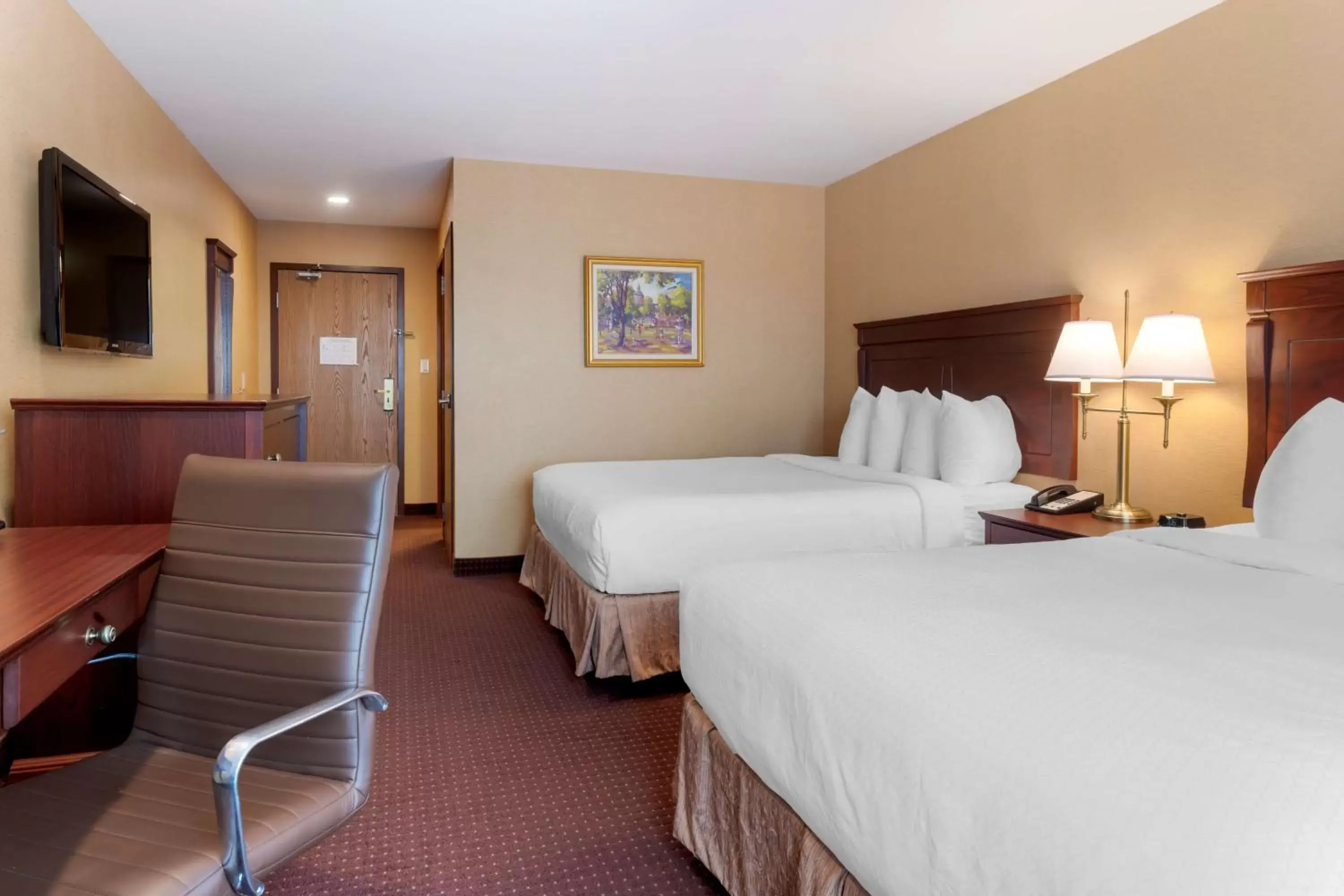 Bedroom, Bed in Best Western Plus Fredericton Hotel & Suites