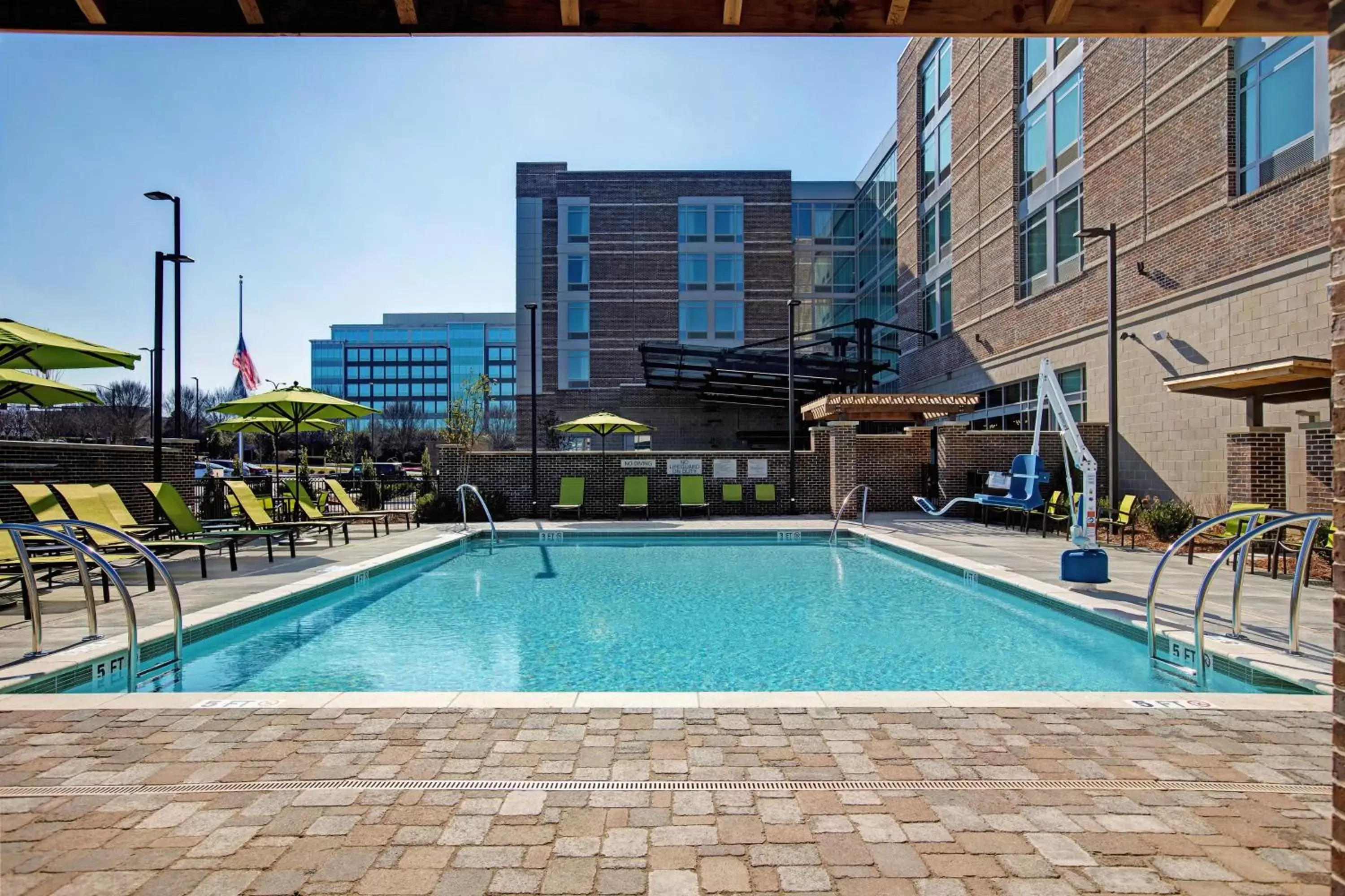 Swimming Pool in SpringHill Suites by Marriott Franklin Cool Springs