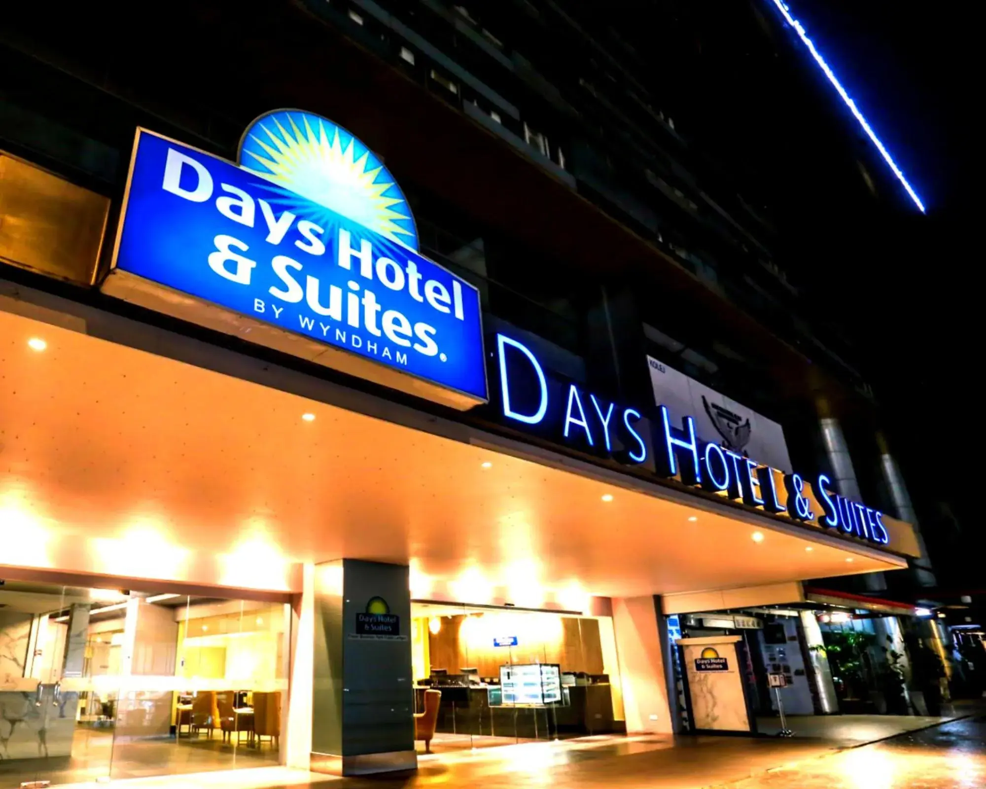 Facade/entrance in Days Hotel & Suites by Wyndham Fraser Business Park KL