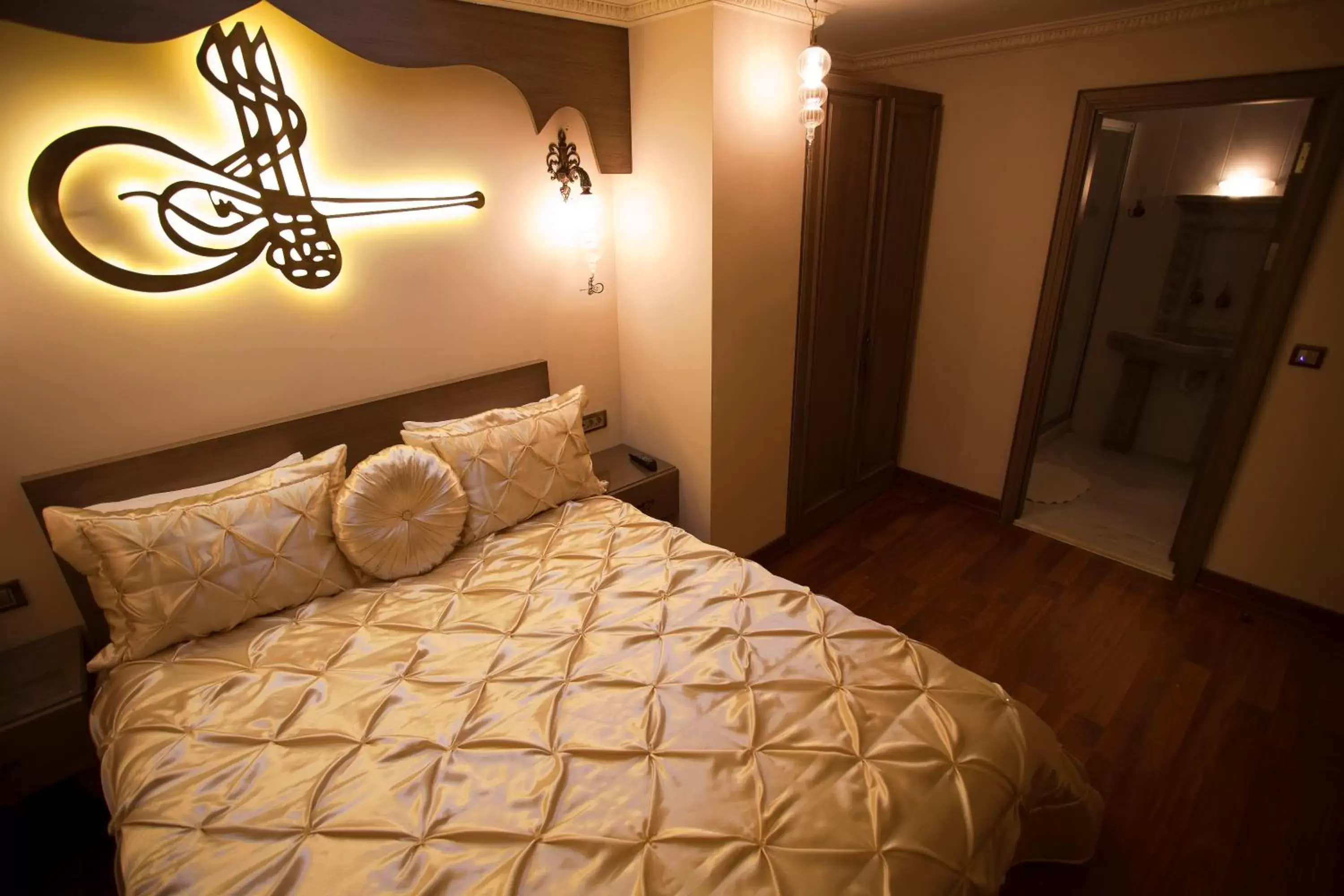 Bed in Hotel Evsen Bed in Hotel Evsen