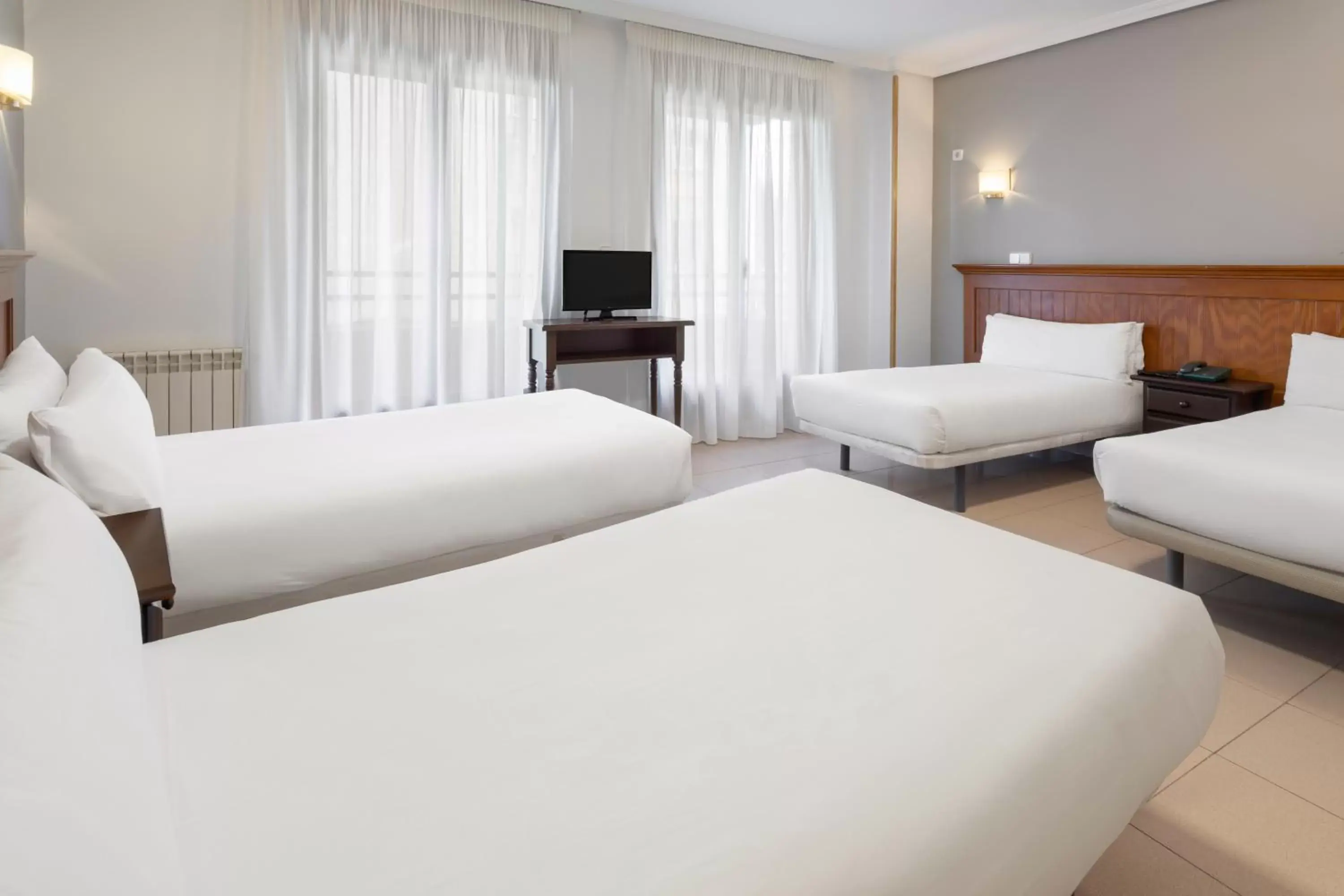 Bed in Hotel Victoria Valdemoro Inspired by B&B HOTELS