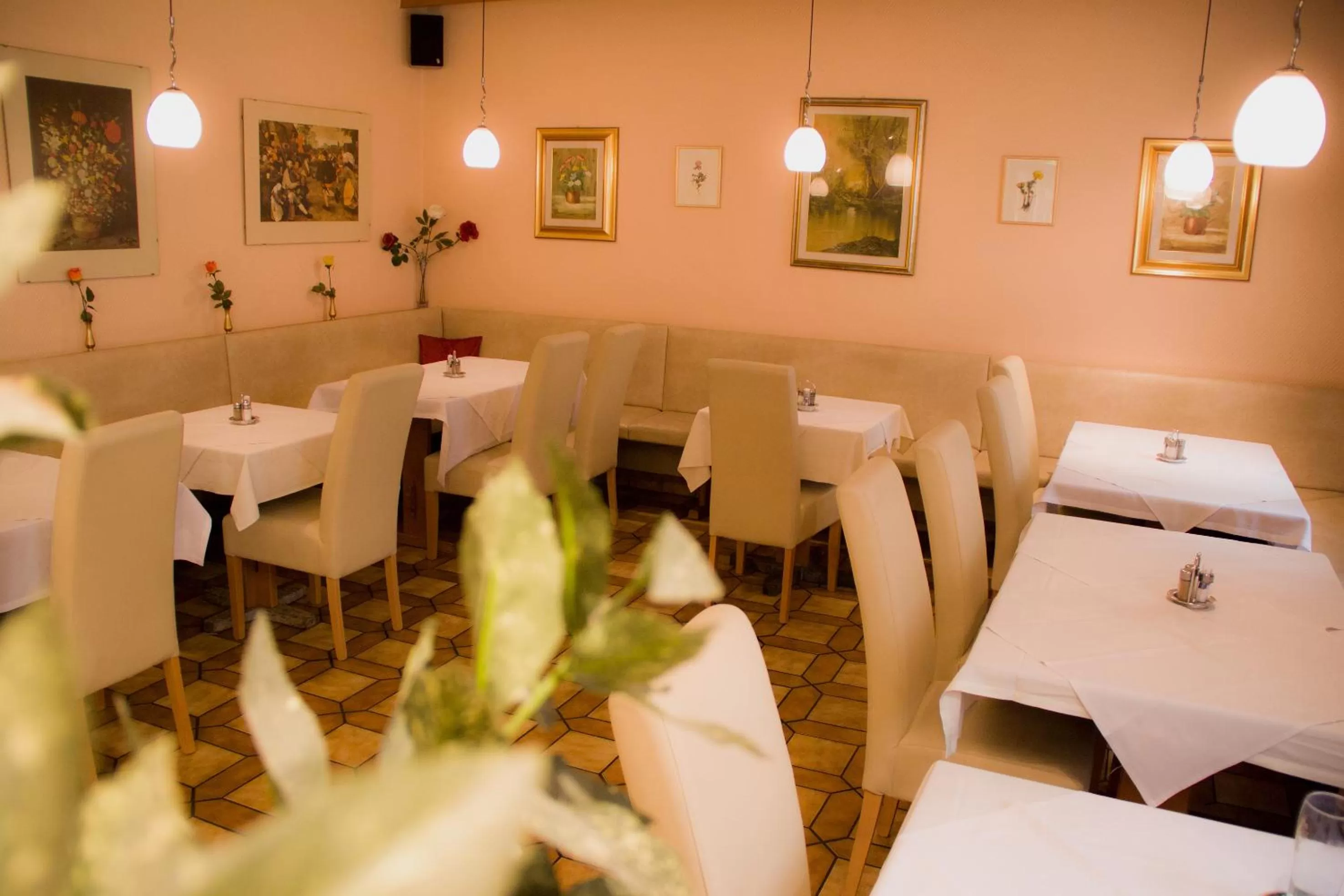 Buffet breakfast in Hotel Alter Telegraf