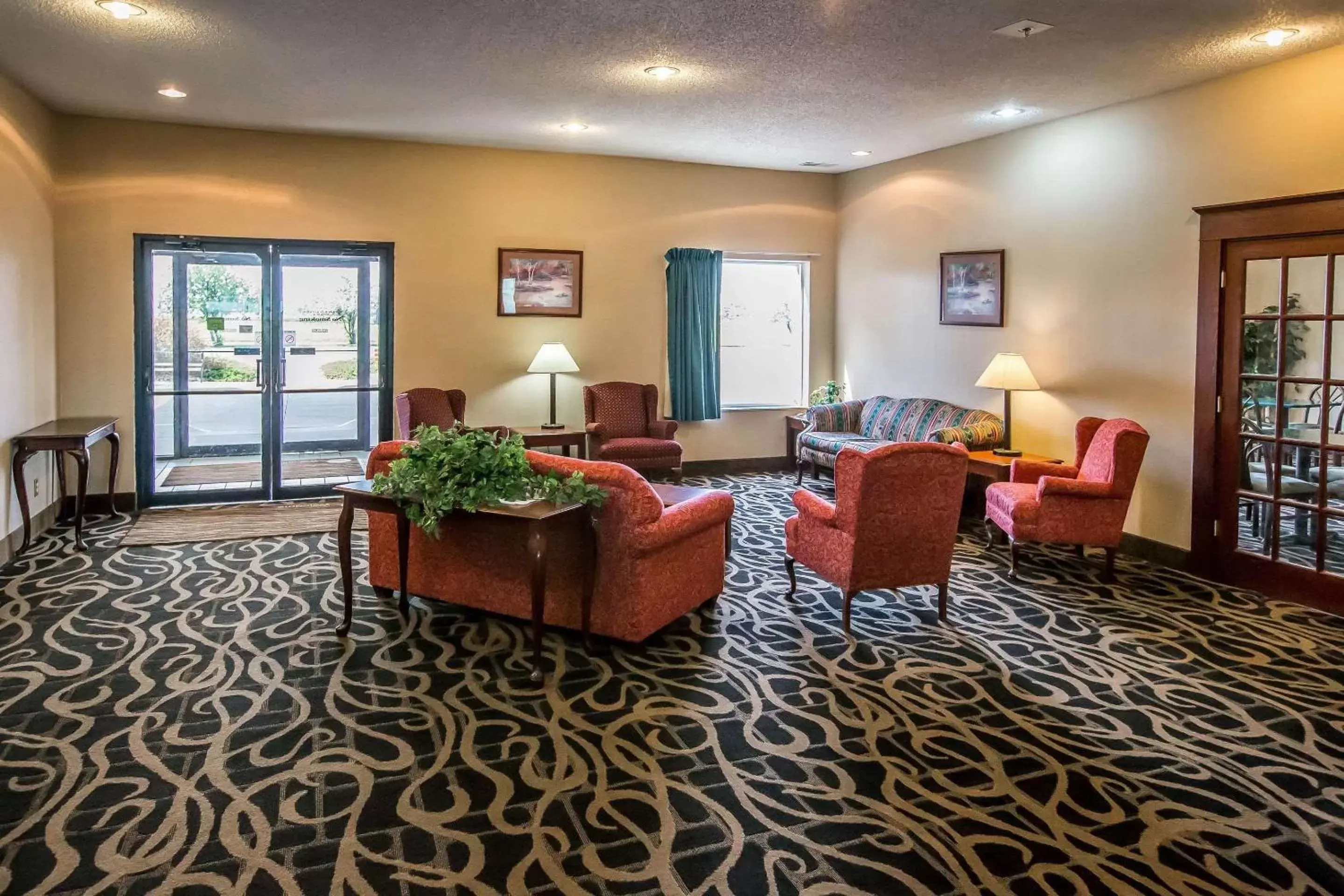 Lobby or reception in Quality Inn & Suites Mendota near I-39