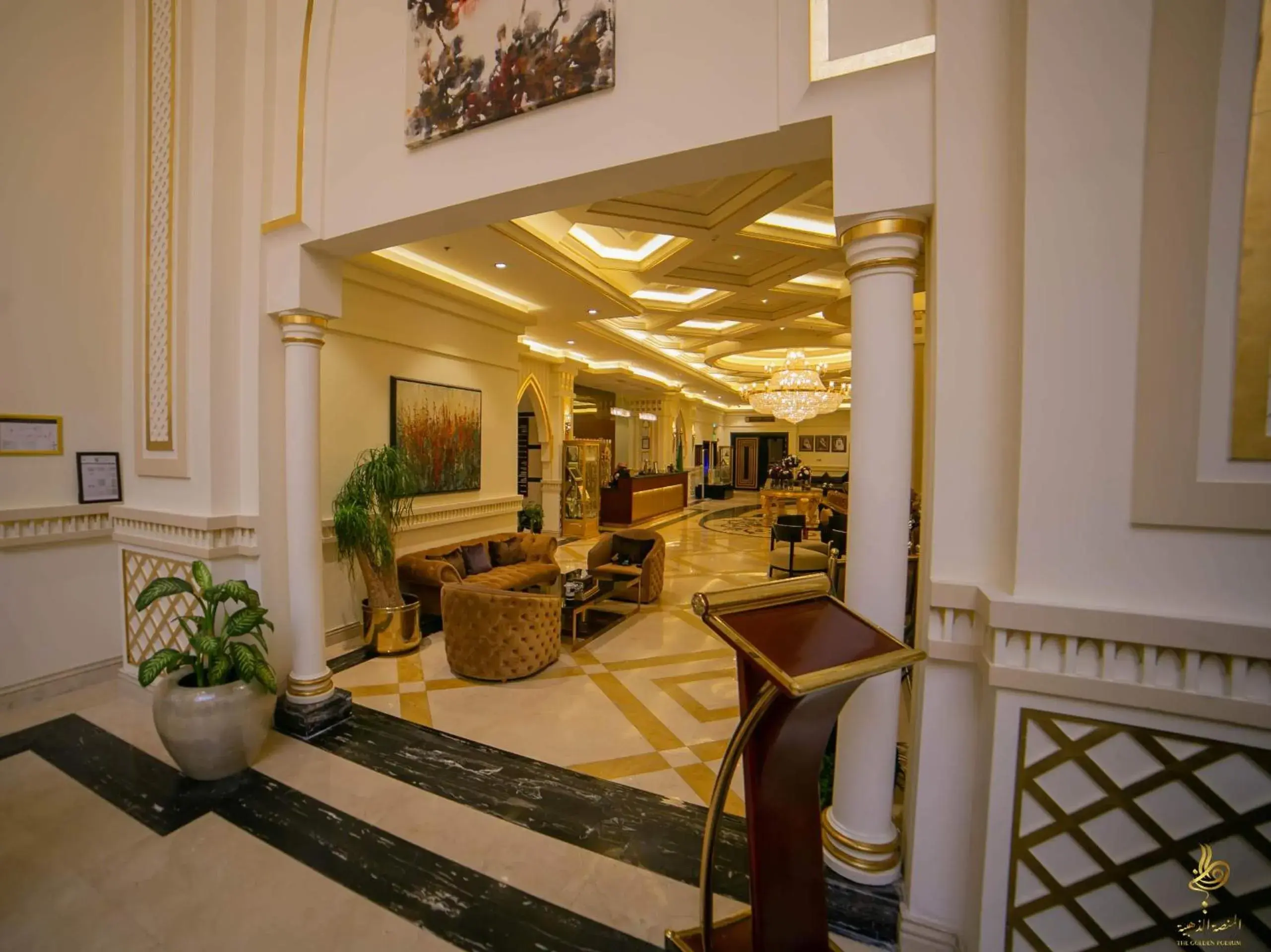 Lobby/Reception in Casablanca Grand Hotel