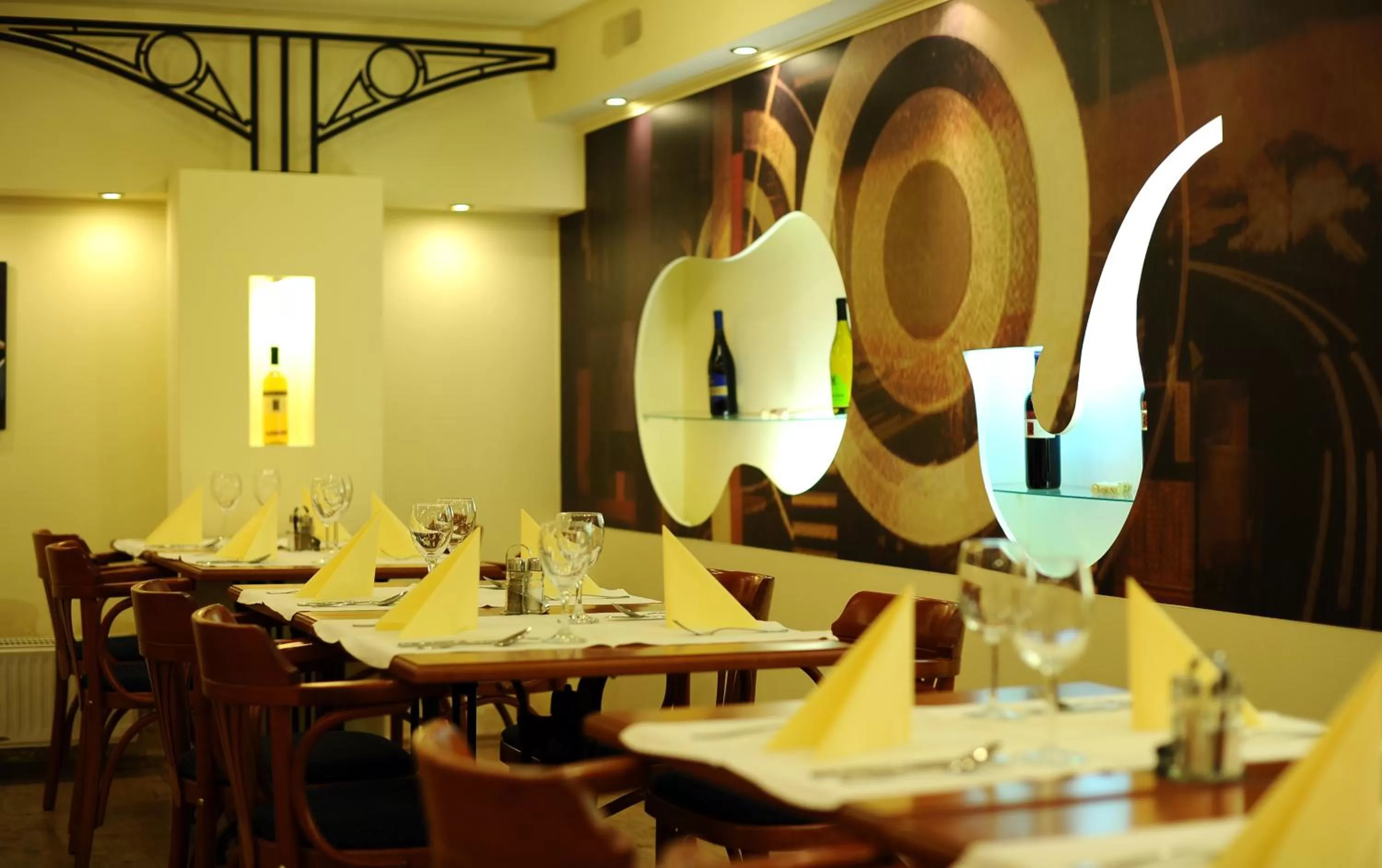 Restaurant/places to eat in Hotel Minaret&Étterem