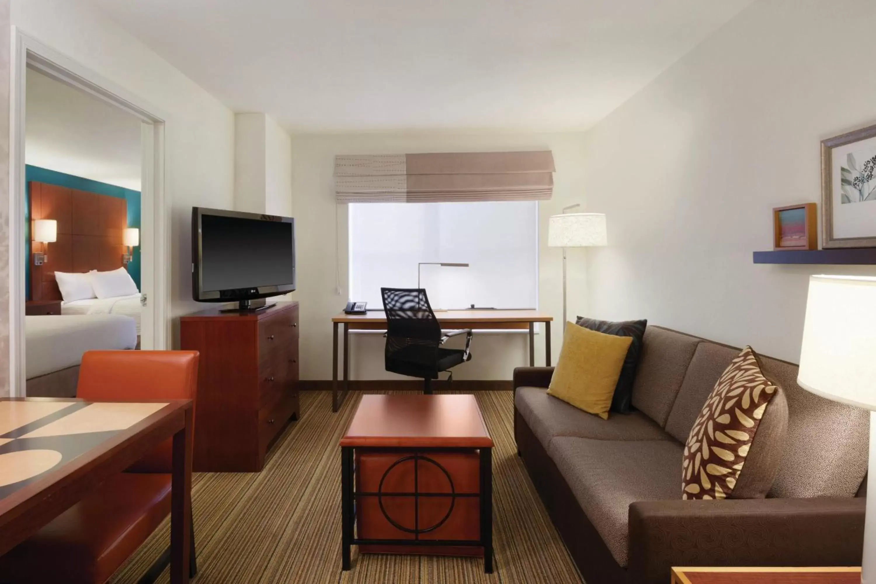 Living room, Seating Area in Residence Inn Bismarck North