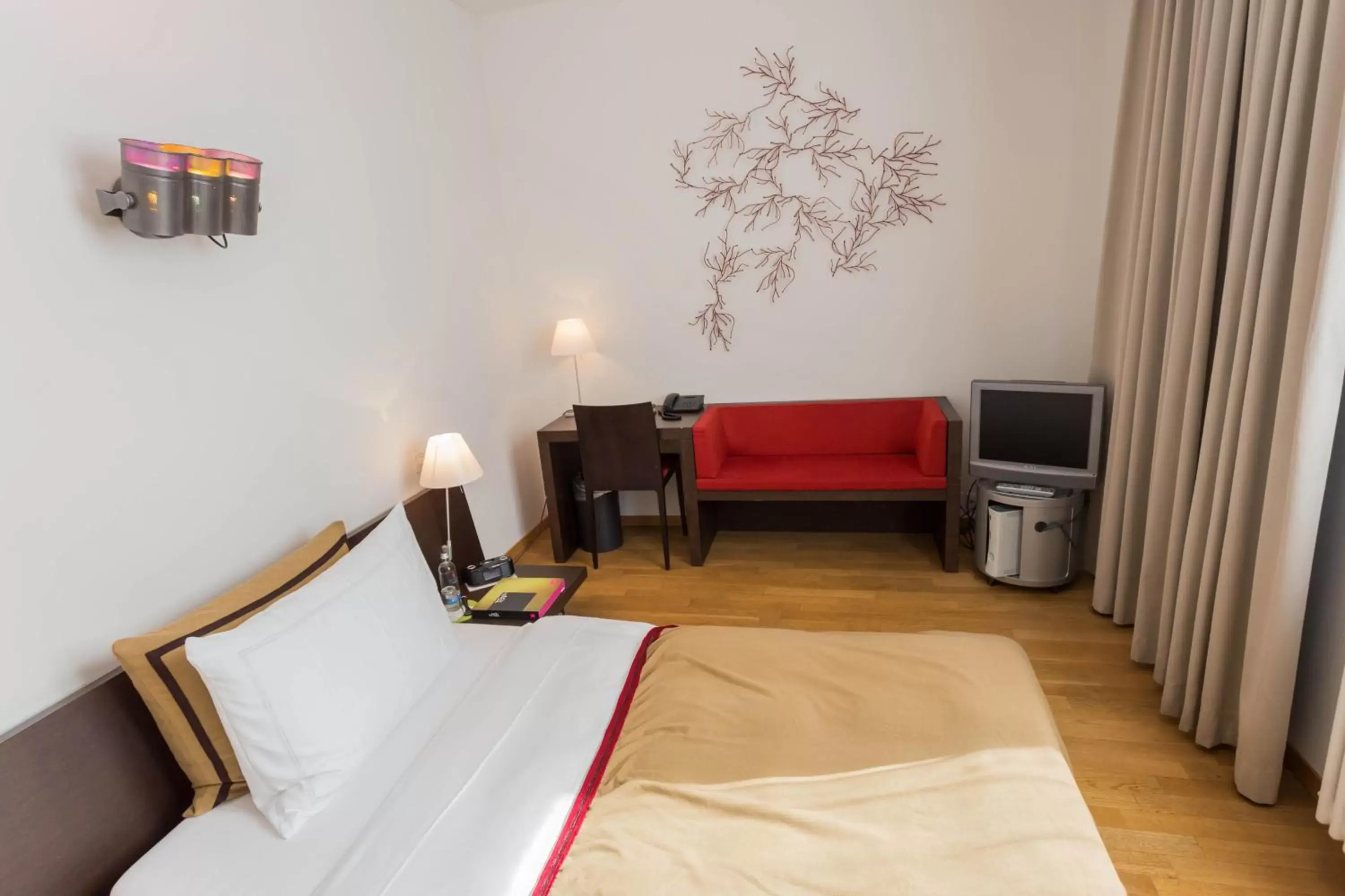 Single Room - single occupancy in Design Hotel Plattenhof