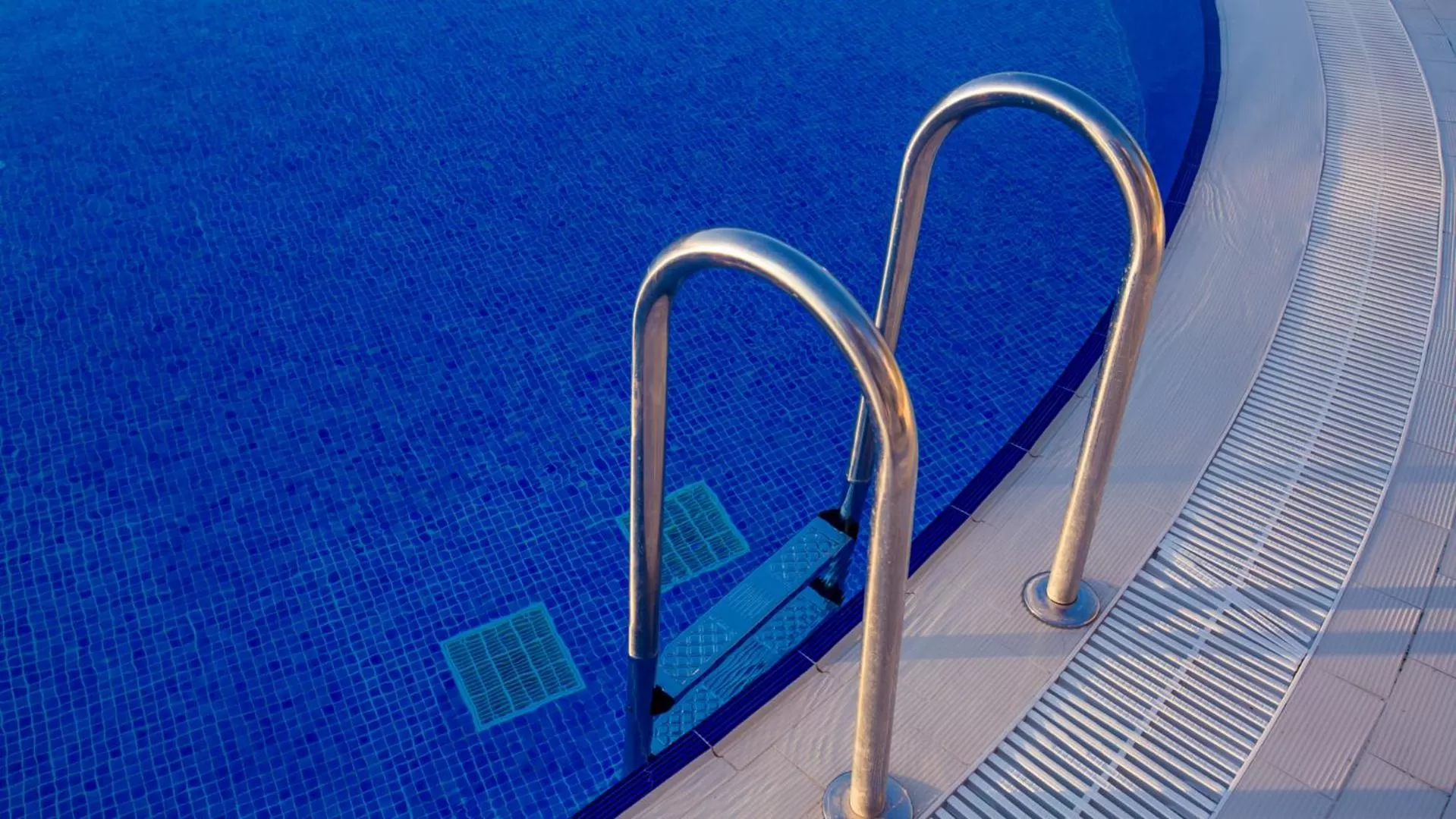 Day in Garcia Resort & Spa - Ultra All Inclusive