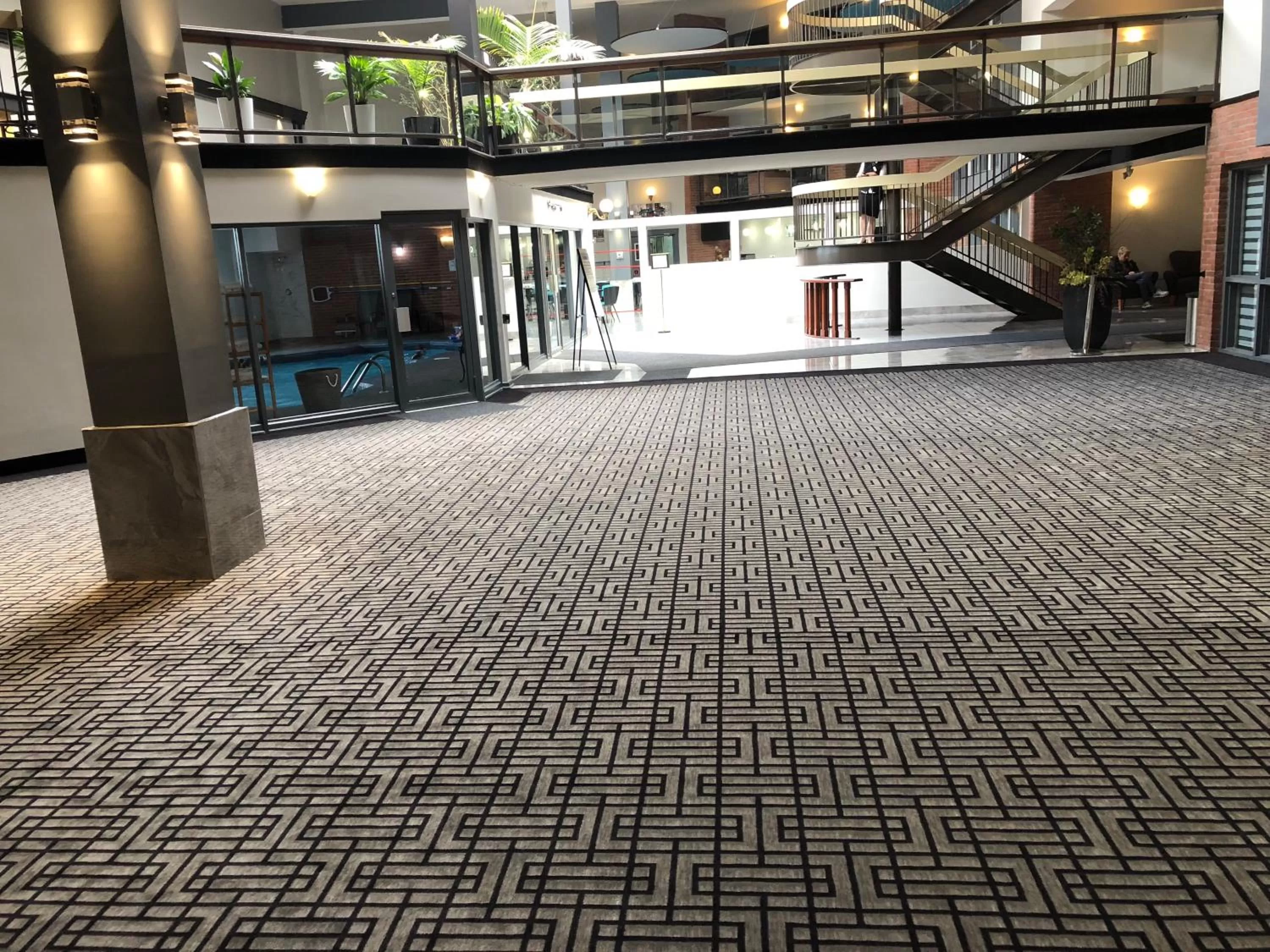 Property building in Best Western Laval-Montreal & Conference Centre