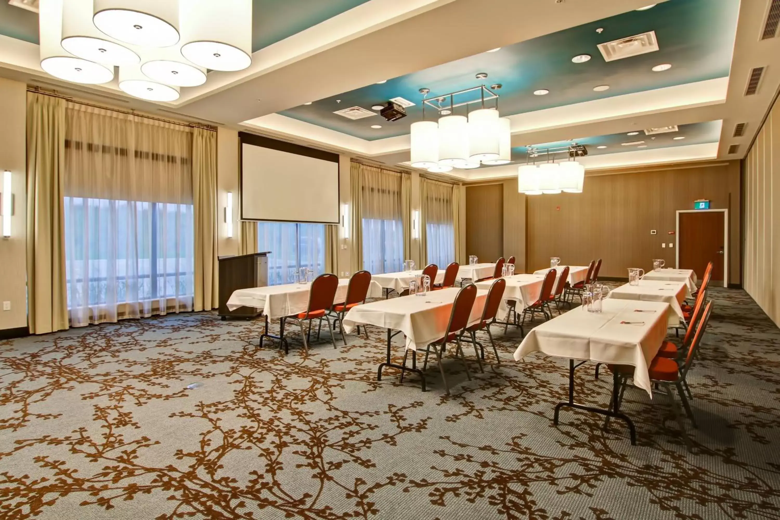 Meeting/conference room in TownePlace Suites by Marriott Kincardine