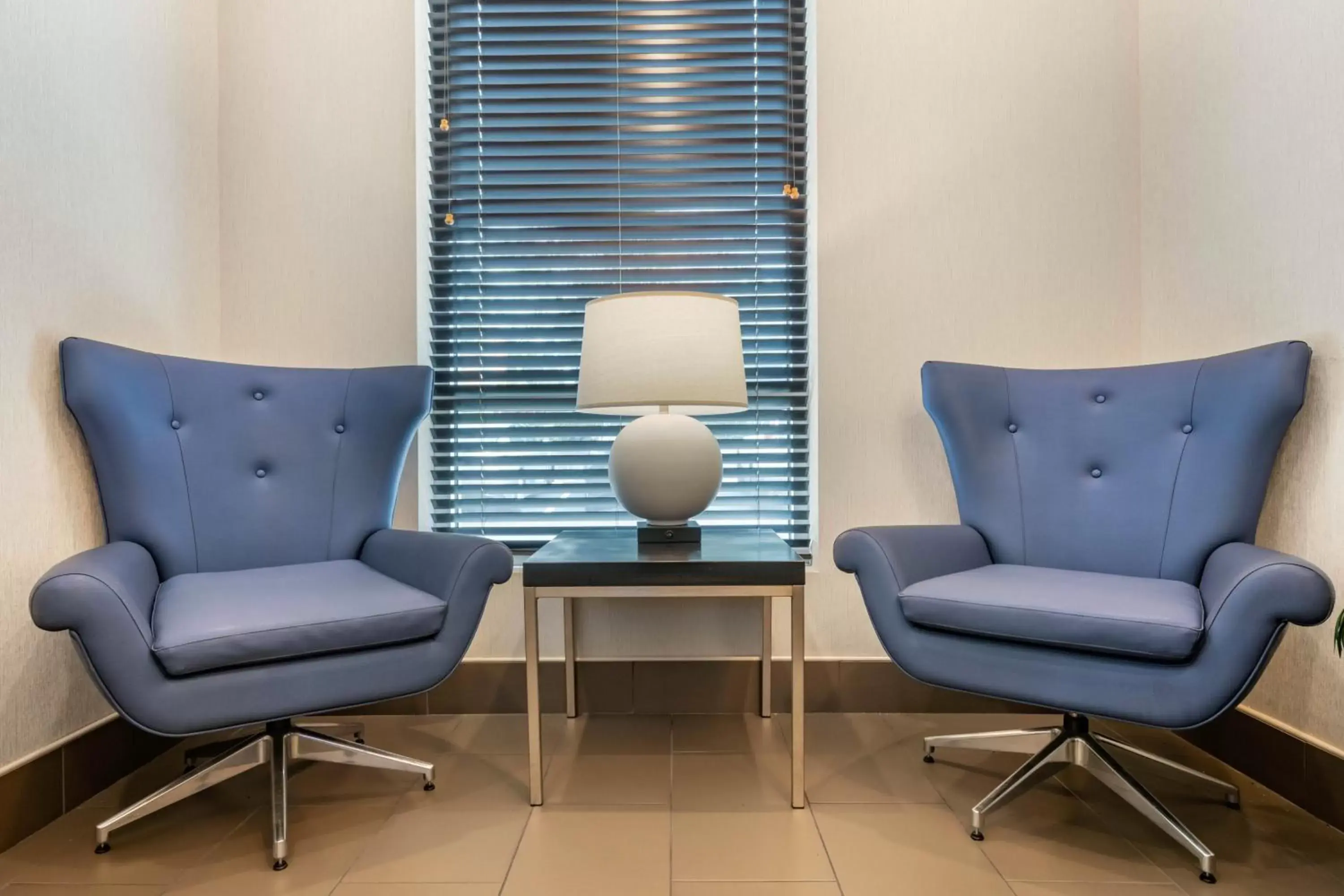 Seating Area in Staybridge Suites St. Petersburg FL, an IHG Hotel