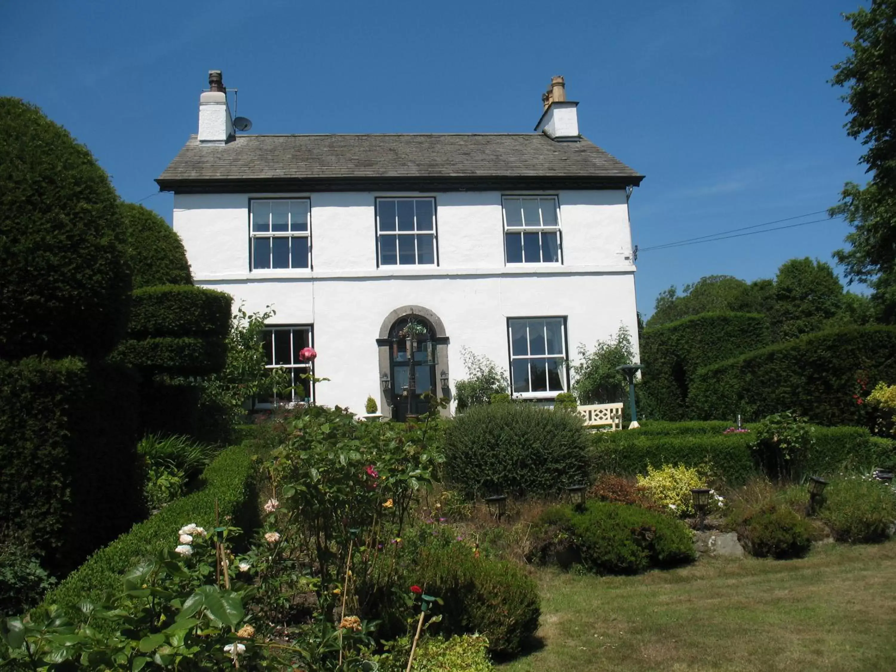 Facade/entrance, Property Building in The Hill