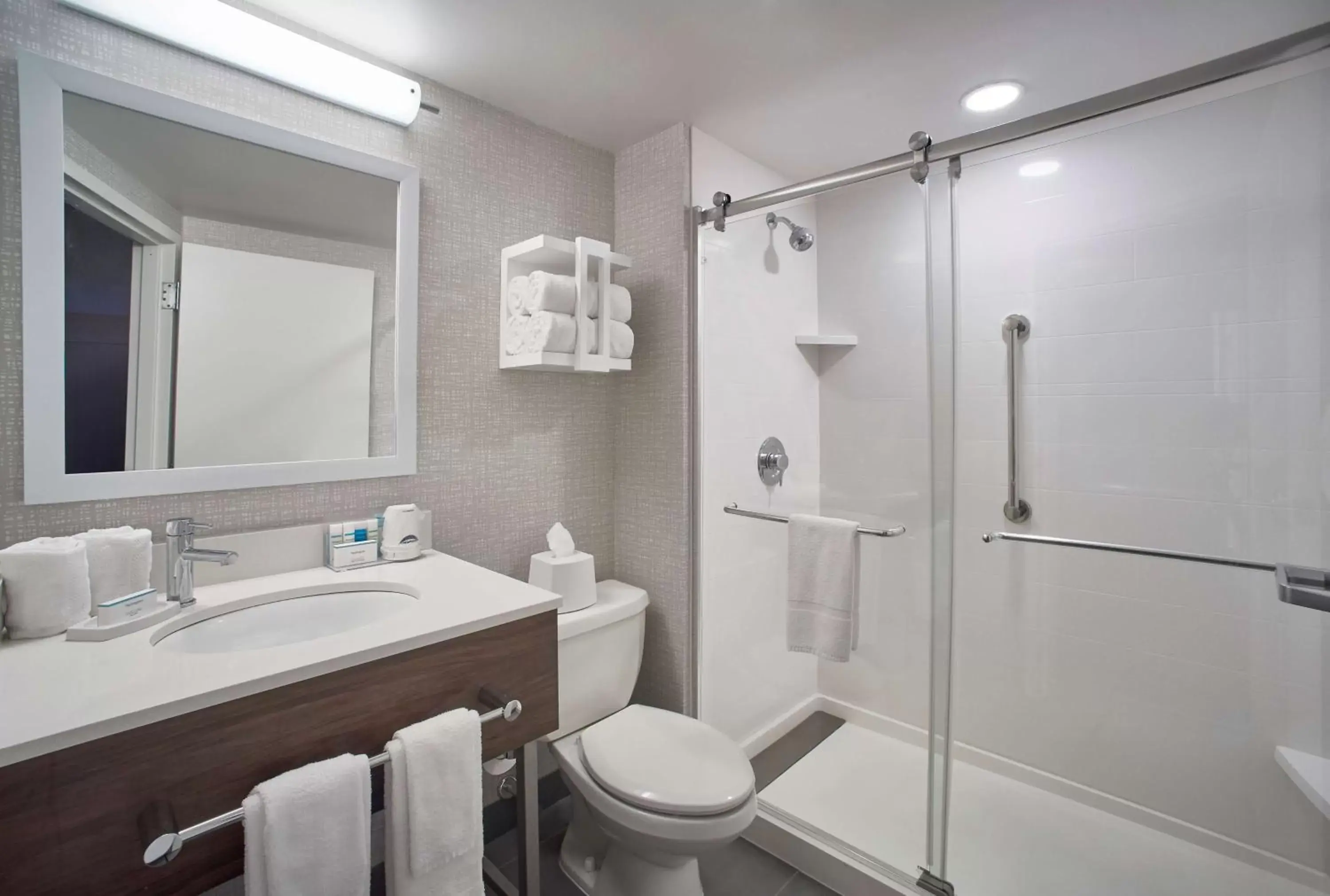 Bathroom in Hampton Inn by Hilton Harrisburg West