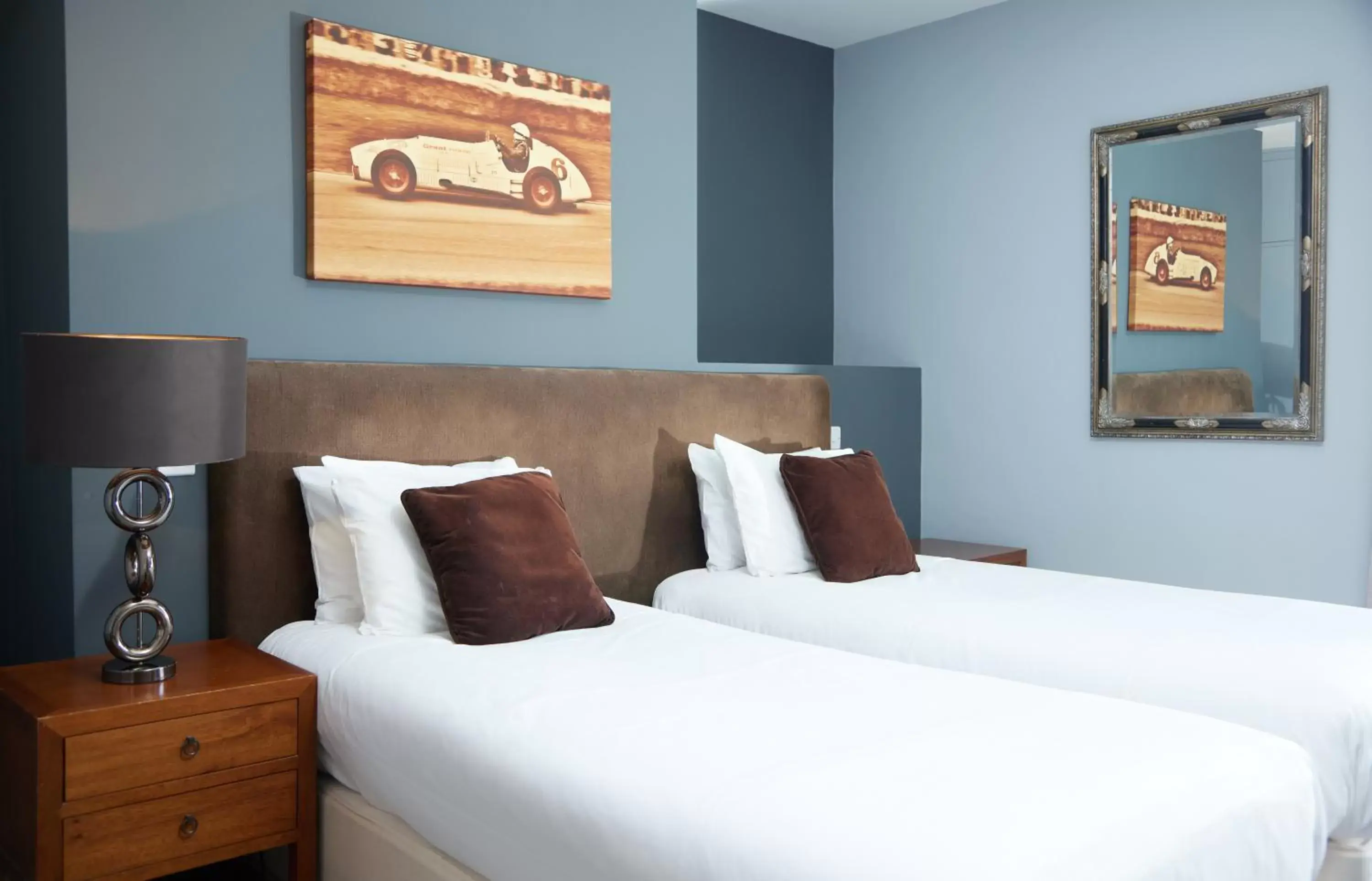 Bedroom, Bed in Trents by Greene King Inns