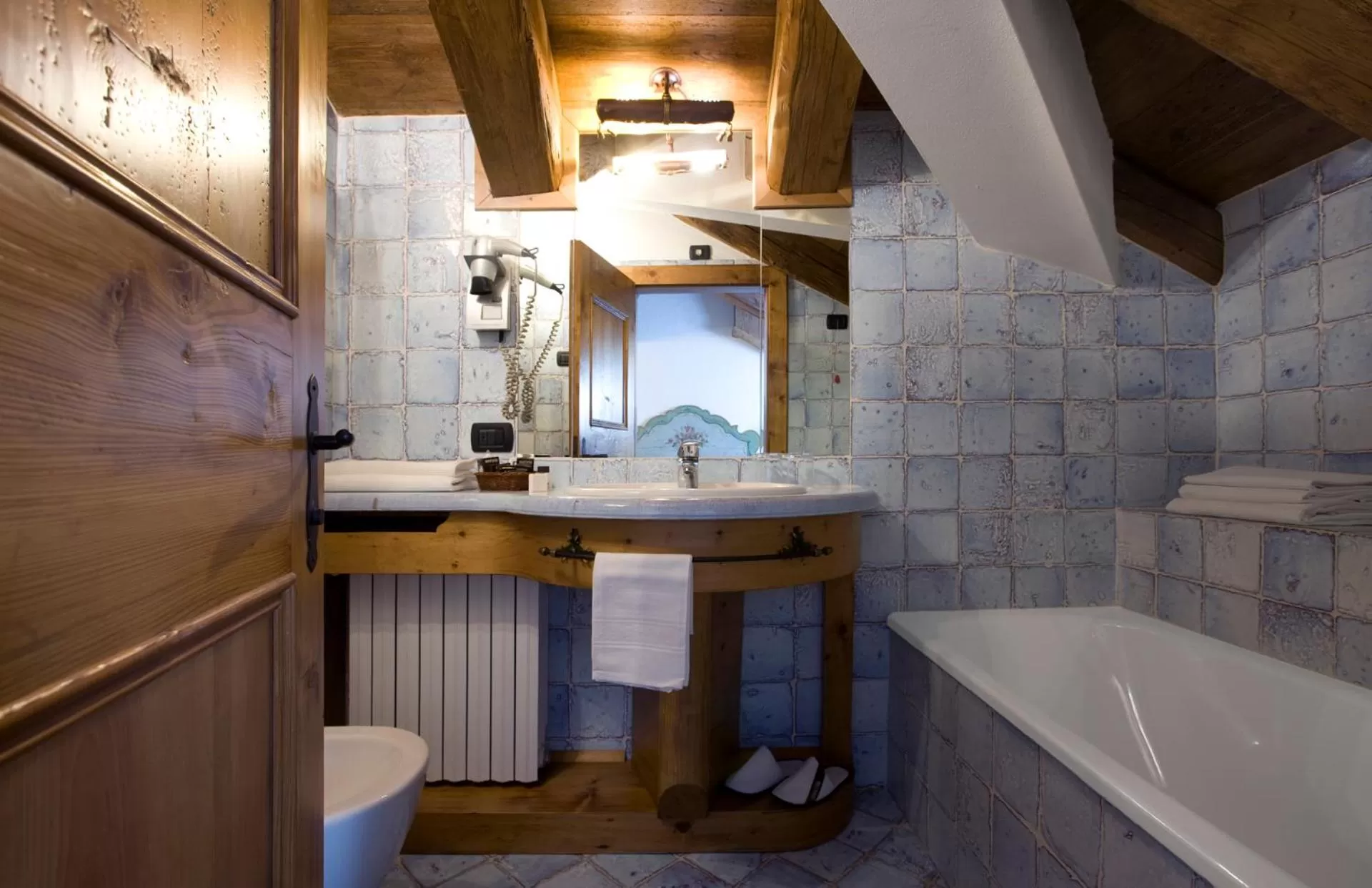 Bathroom in Hotel Cortina