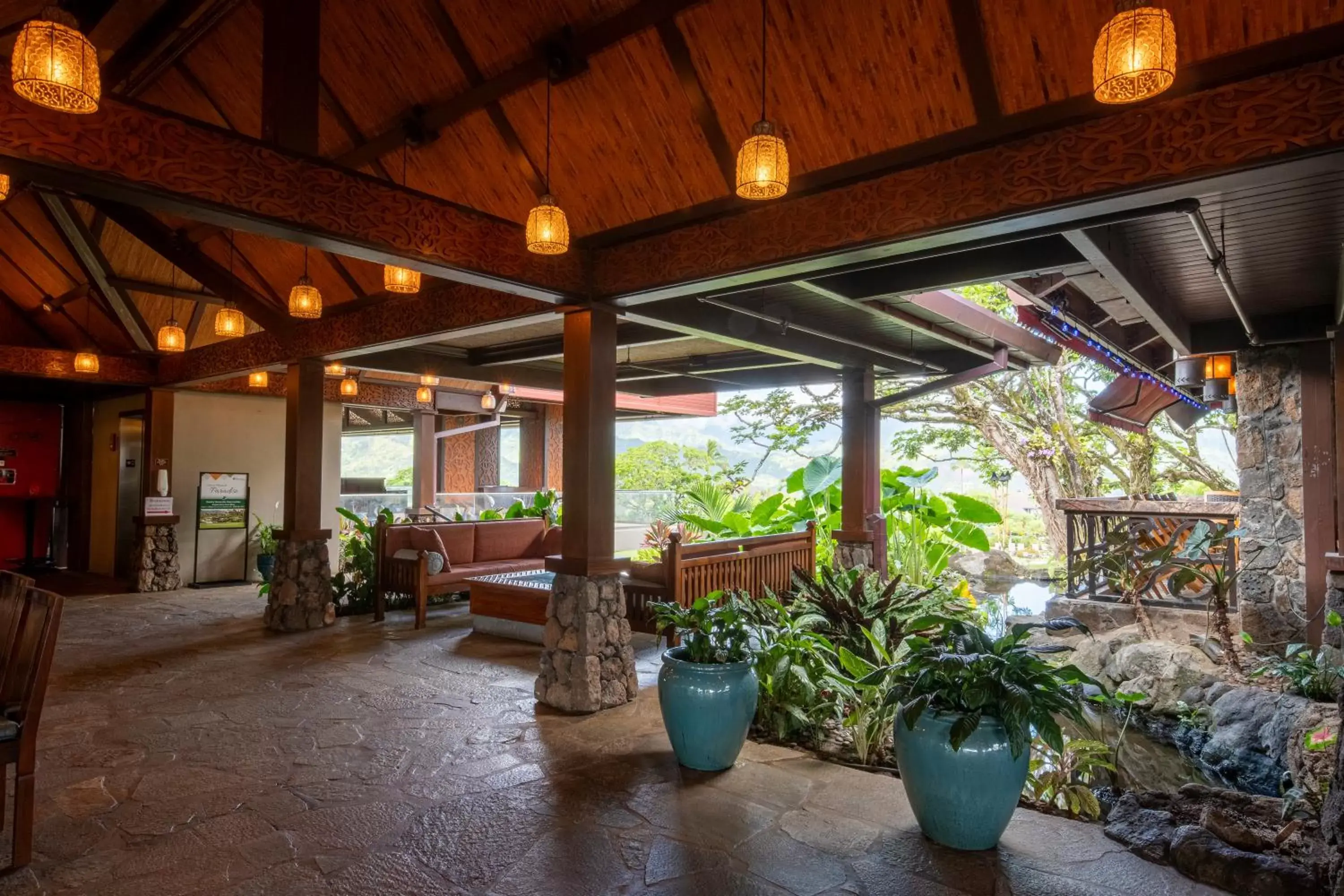 Lobby or reception in Hanalei Bay Resort