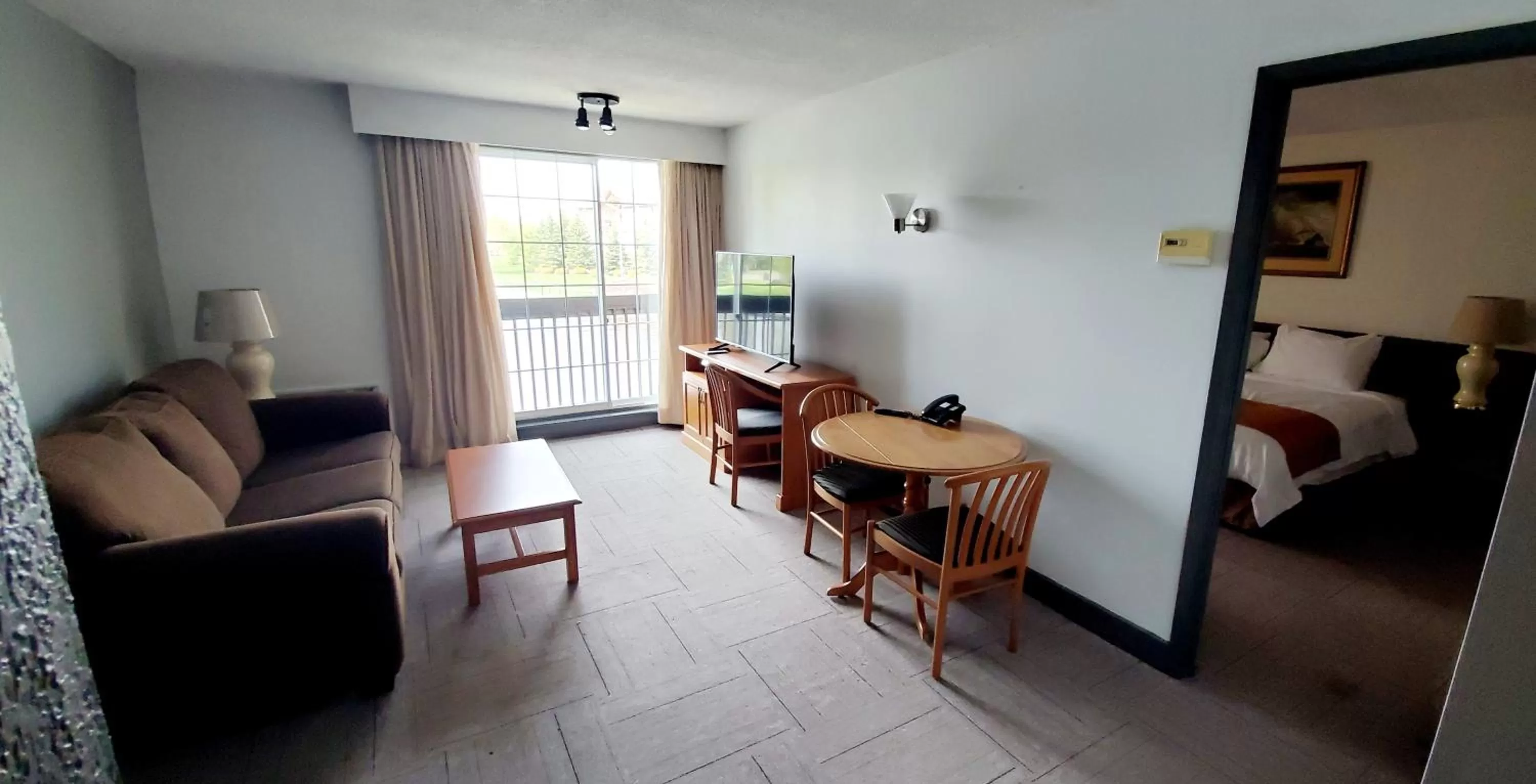 Lagoon City Pier One Resort