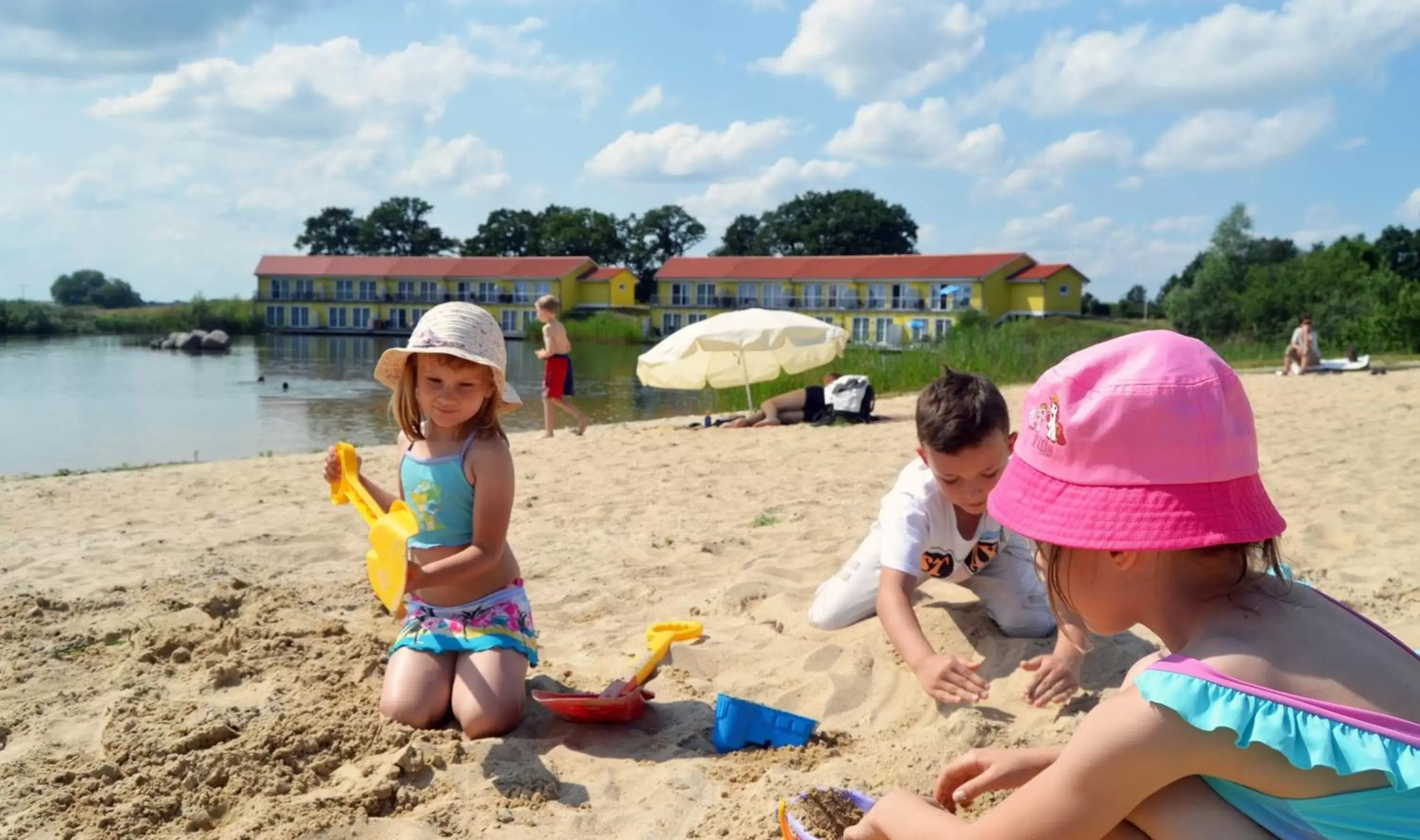 Beach, Children in Sport- & Vital-Resort Neuer Hennings Hof