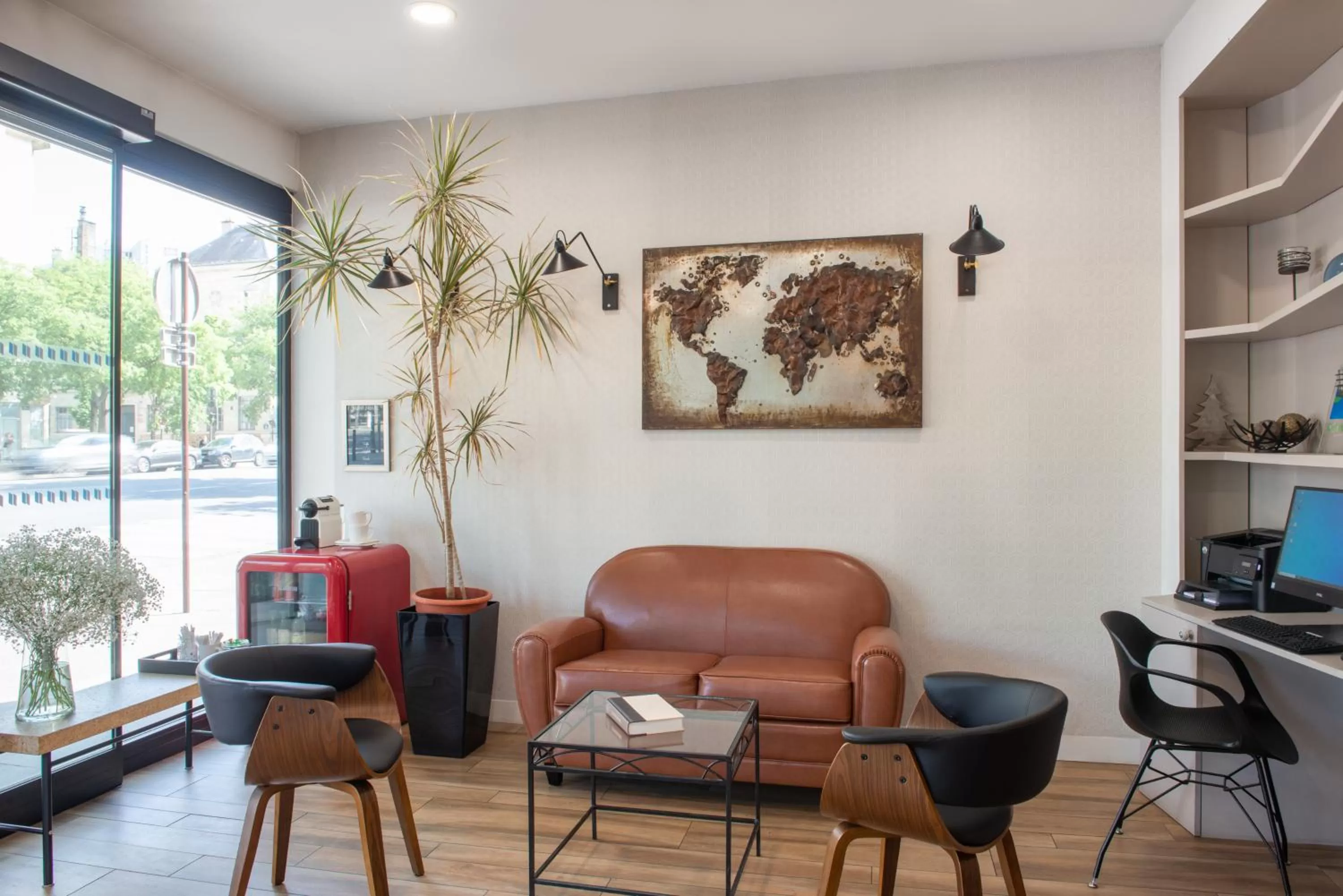 Seating area in Hôtel Coypel by Magna Arbor