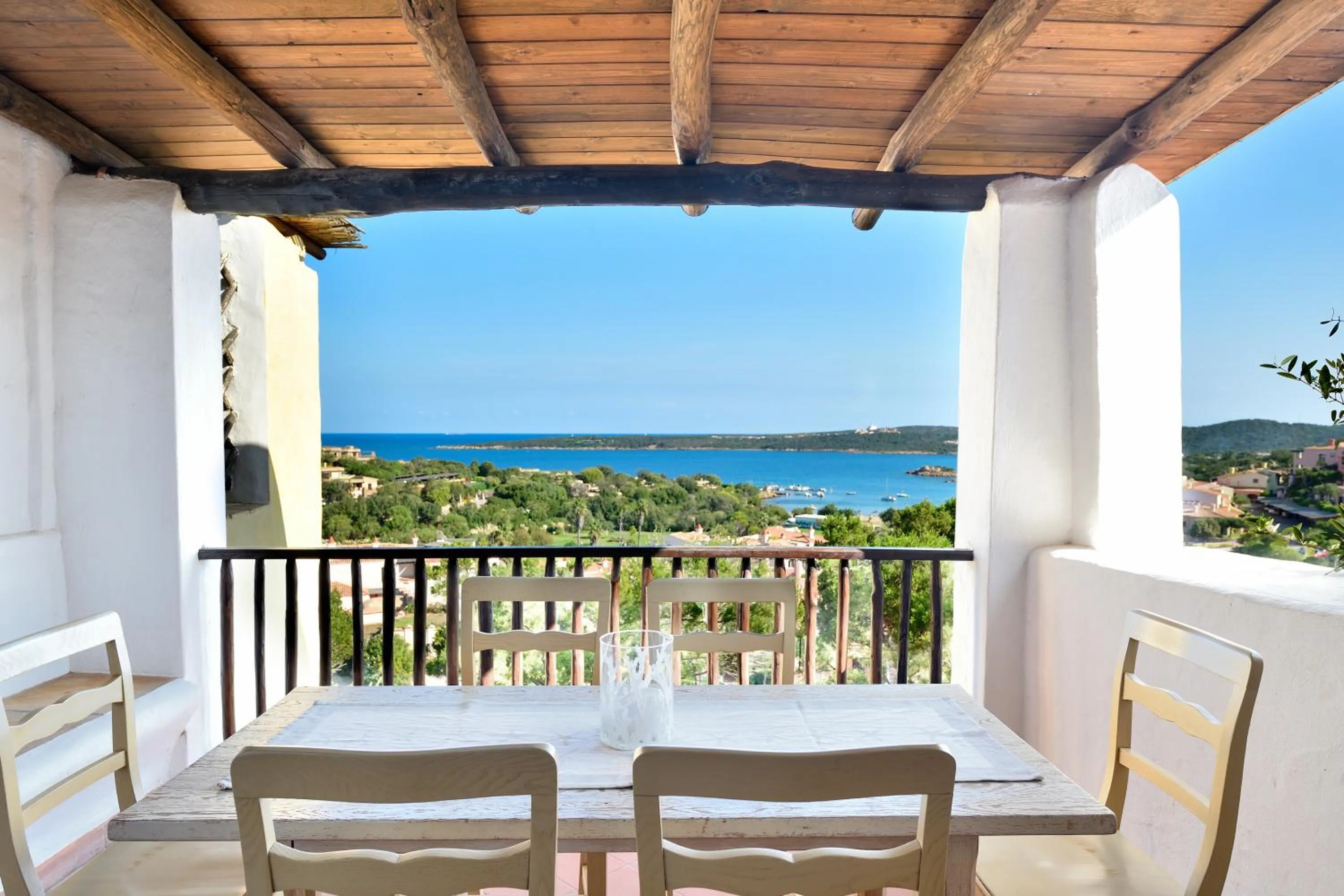 Superior Two-Bedroom Apartment (5 Adults) in Bagaglino I Giardini Di Porto Cervo