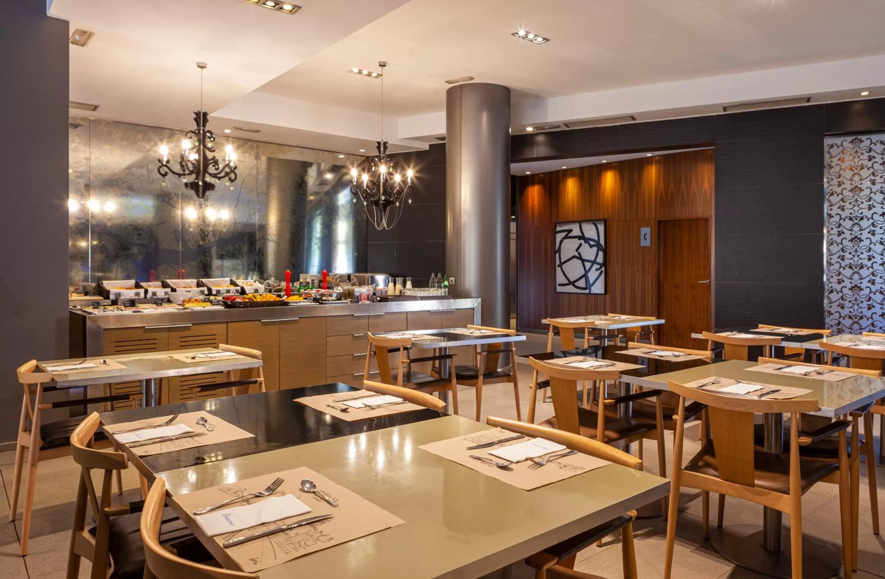 Restaurant/places to eat in Porcel Torneo